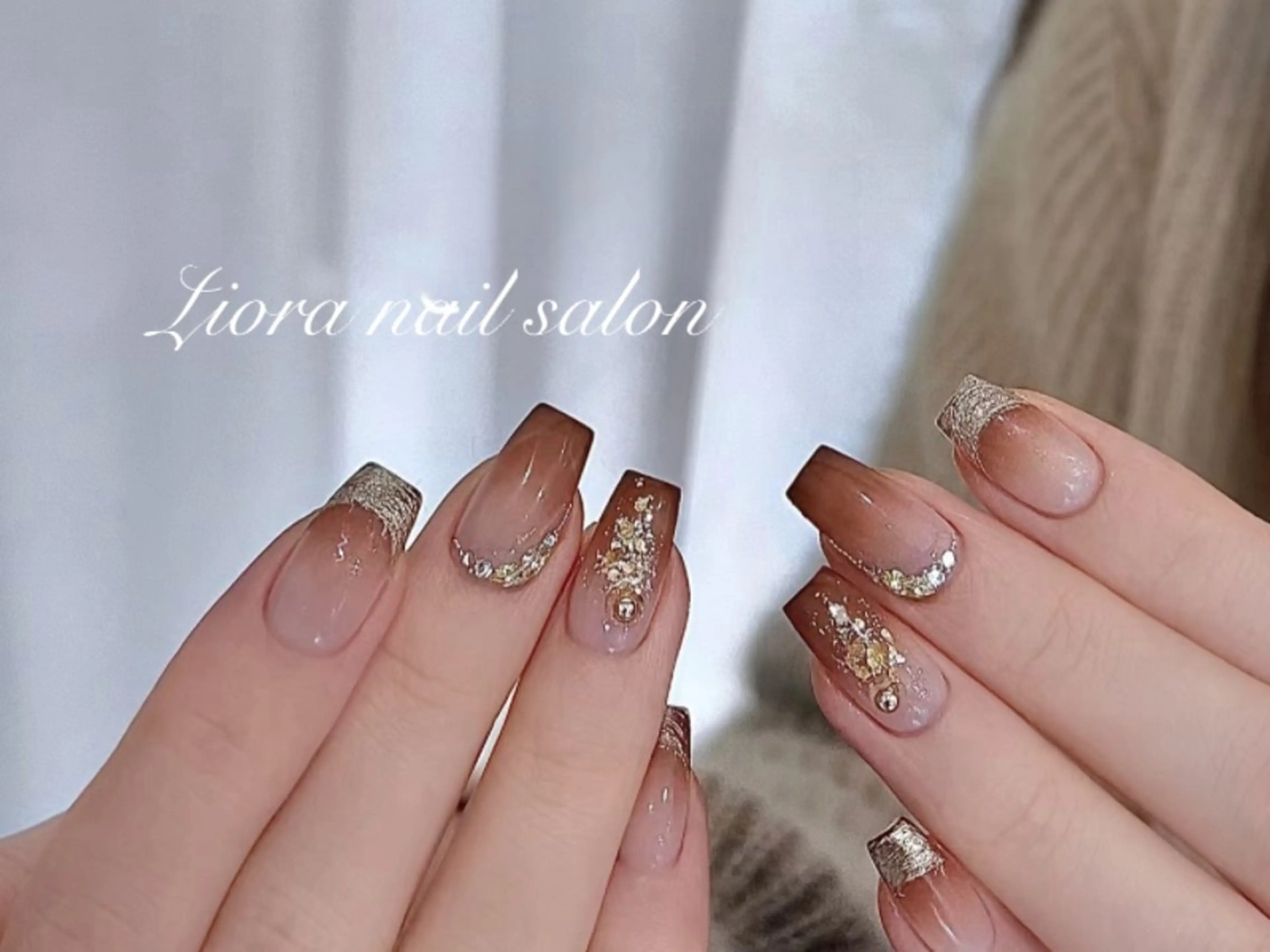 ネイル フレンチネイル ジェルネイル ガーリー グラデーション キラキラネイル ハンドネイル Liora ネイルサロン所属・Liora nail salonのネイルデザイン