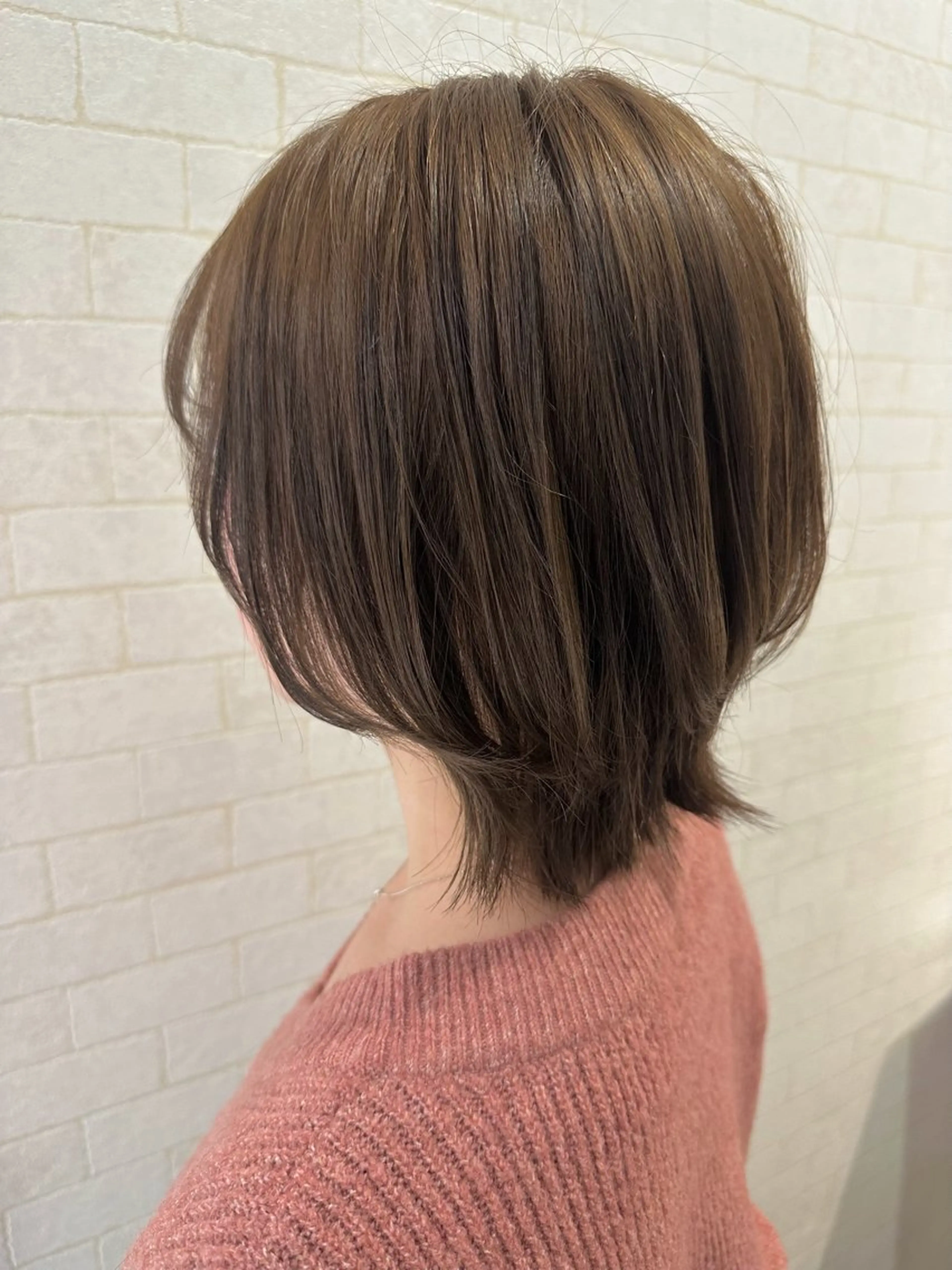 ミディアム カラー ブリーチ 透明感カラー ダブルカラー ブリーチなしカラー 顔まわりレイヤー 大人レイヤー& 透明感カラー💄のヘアスタイル