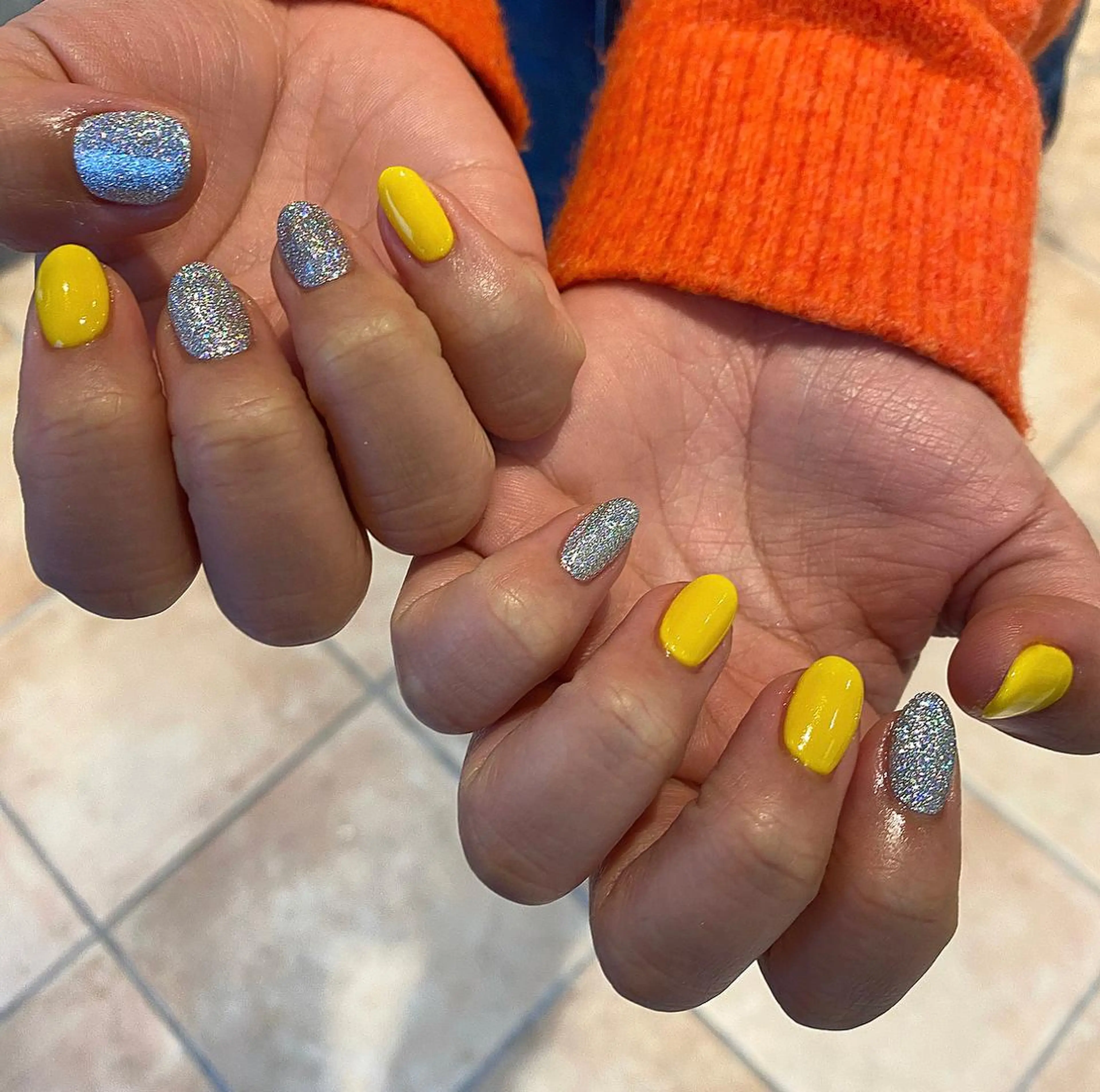 ネイル 椎葉 麻里矢のネイルデザイン