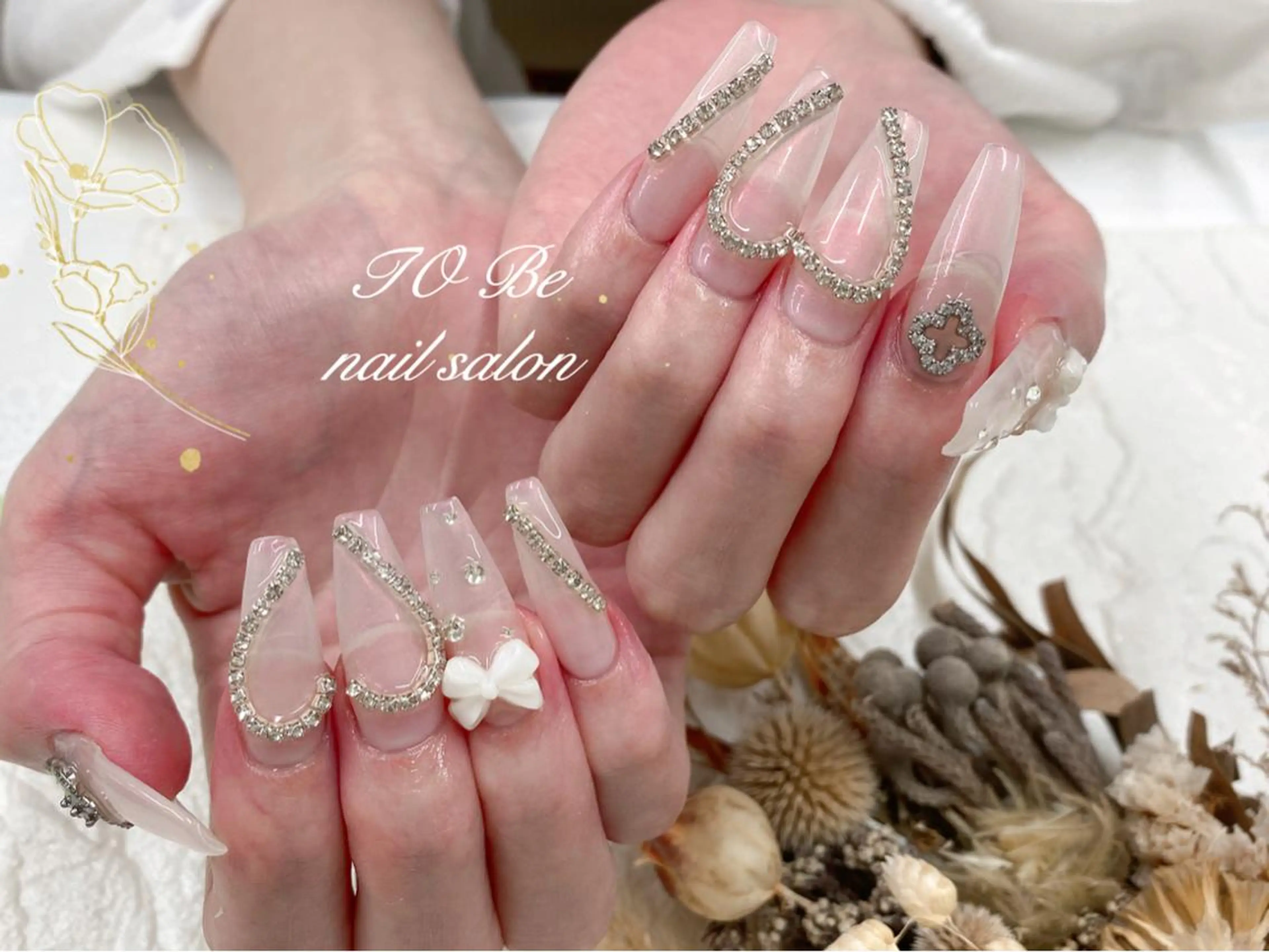 ロング ネイル ハンドネイル ハンドケア Nail Salon To Beのネイルデザイン
