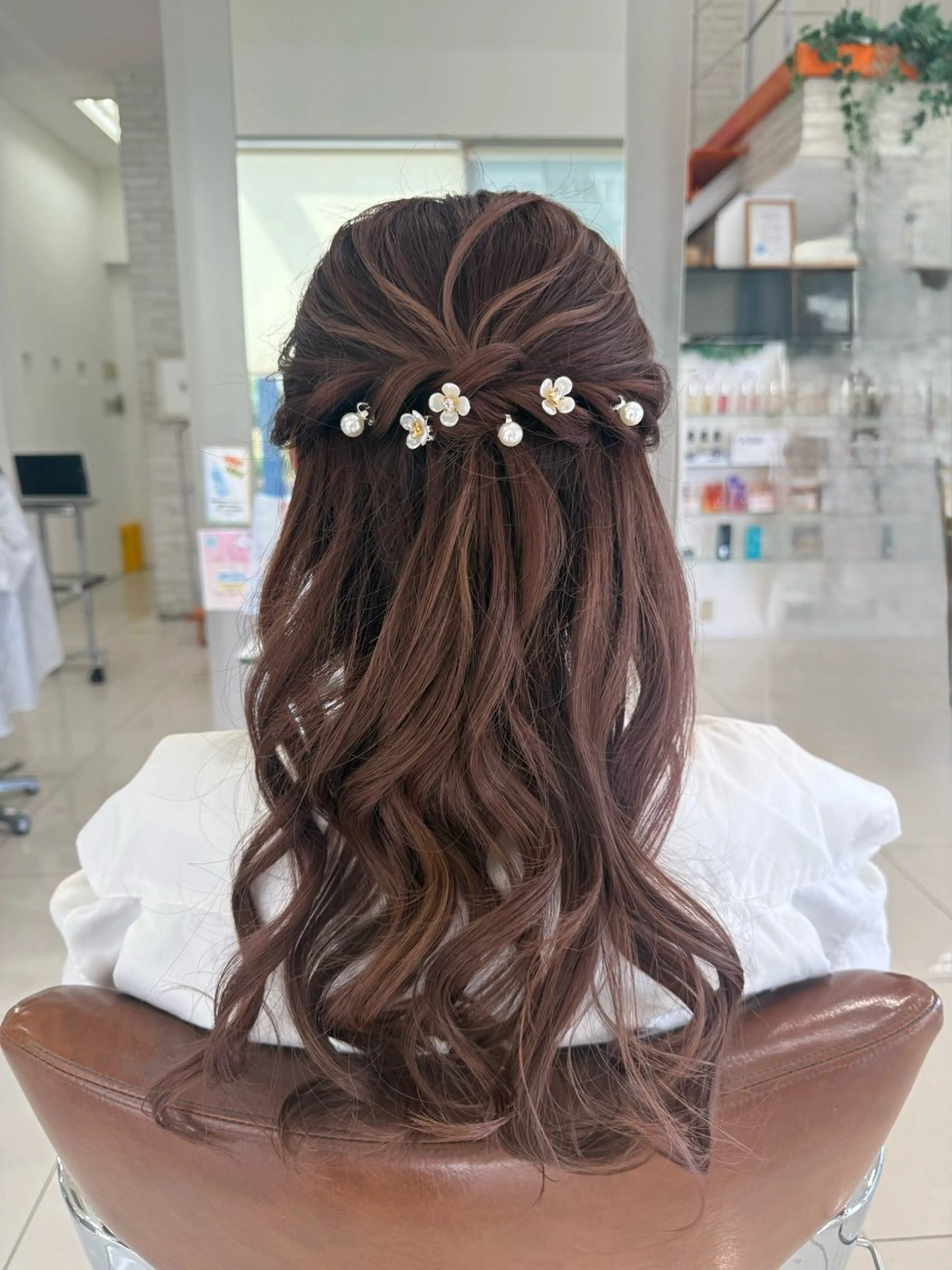 【結婚式･ライブ等イベントに🎶】ハーフアップアレンジ🦋の写真