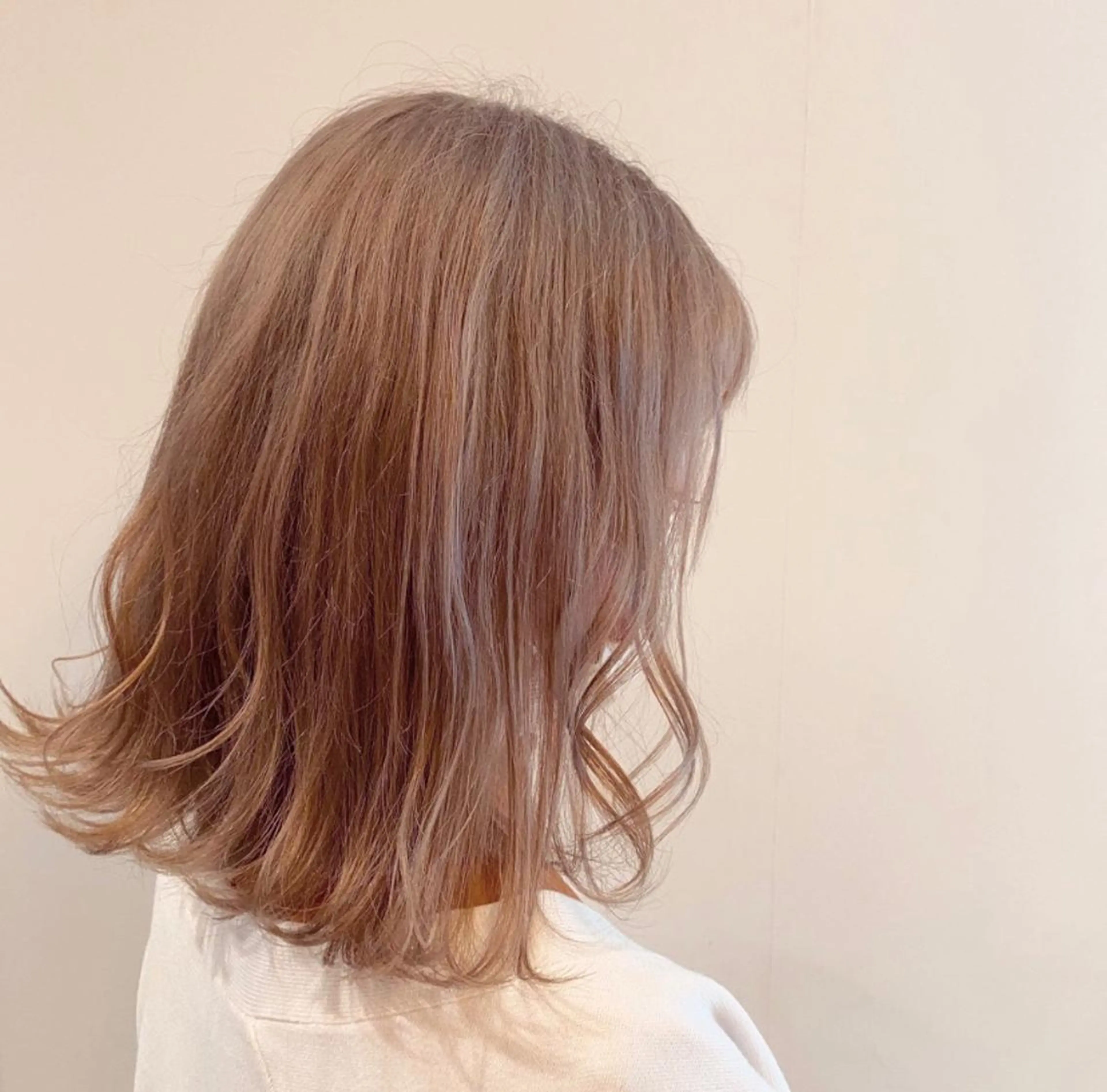 ミディアム カラー ベージュカラー 透明感カラー🌈 菊池 結衣のヘアスタイル