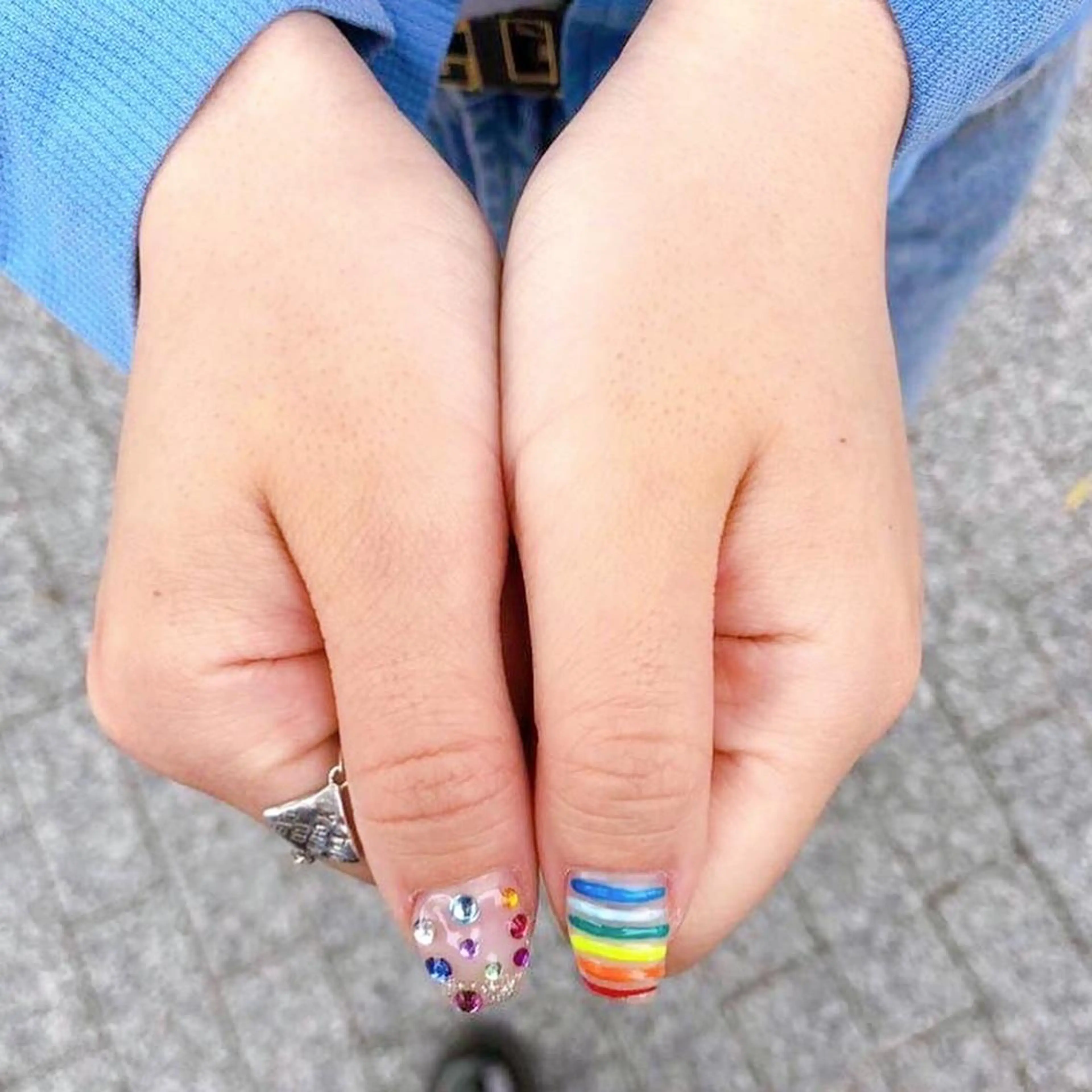 ネイル nail salon　Natural Cure所属・平井 彩香のネイルデザイン
