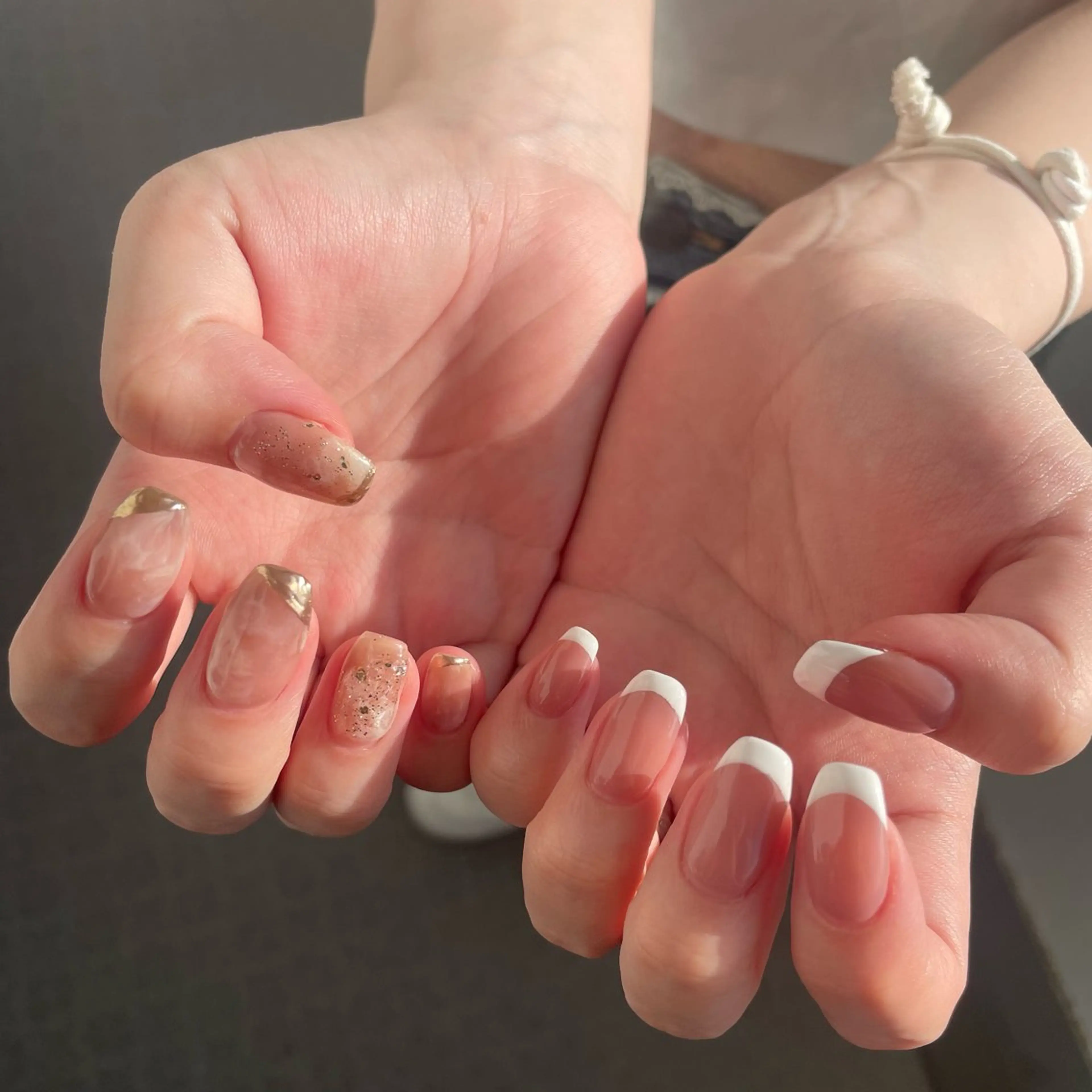 ハンドネイル（ニュアンスネイル）の写真