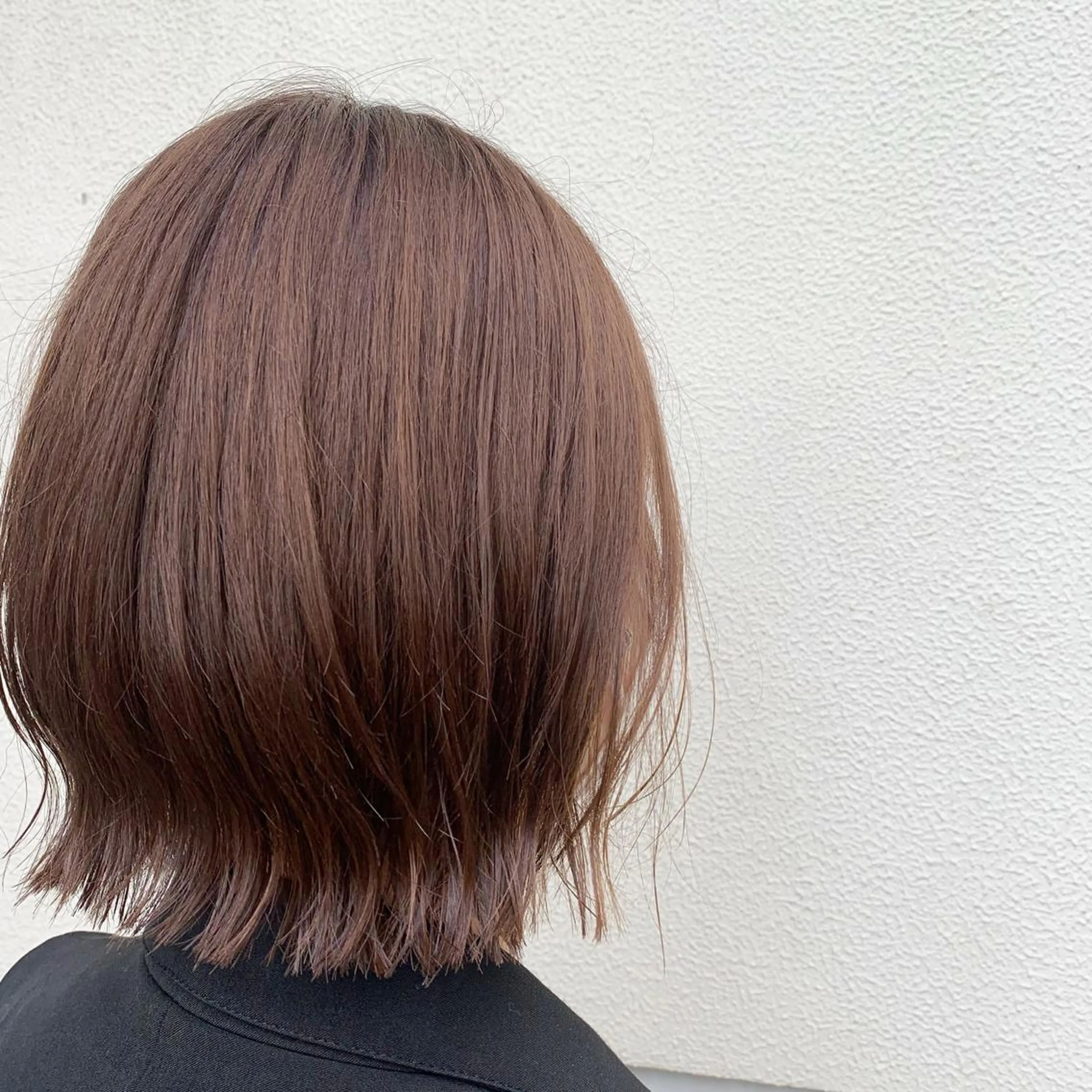 ショート カラー グレージュ number天王寺 スタイリストほたるのヘアスタイル