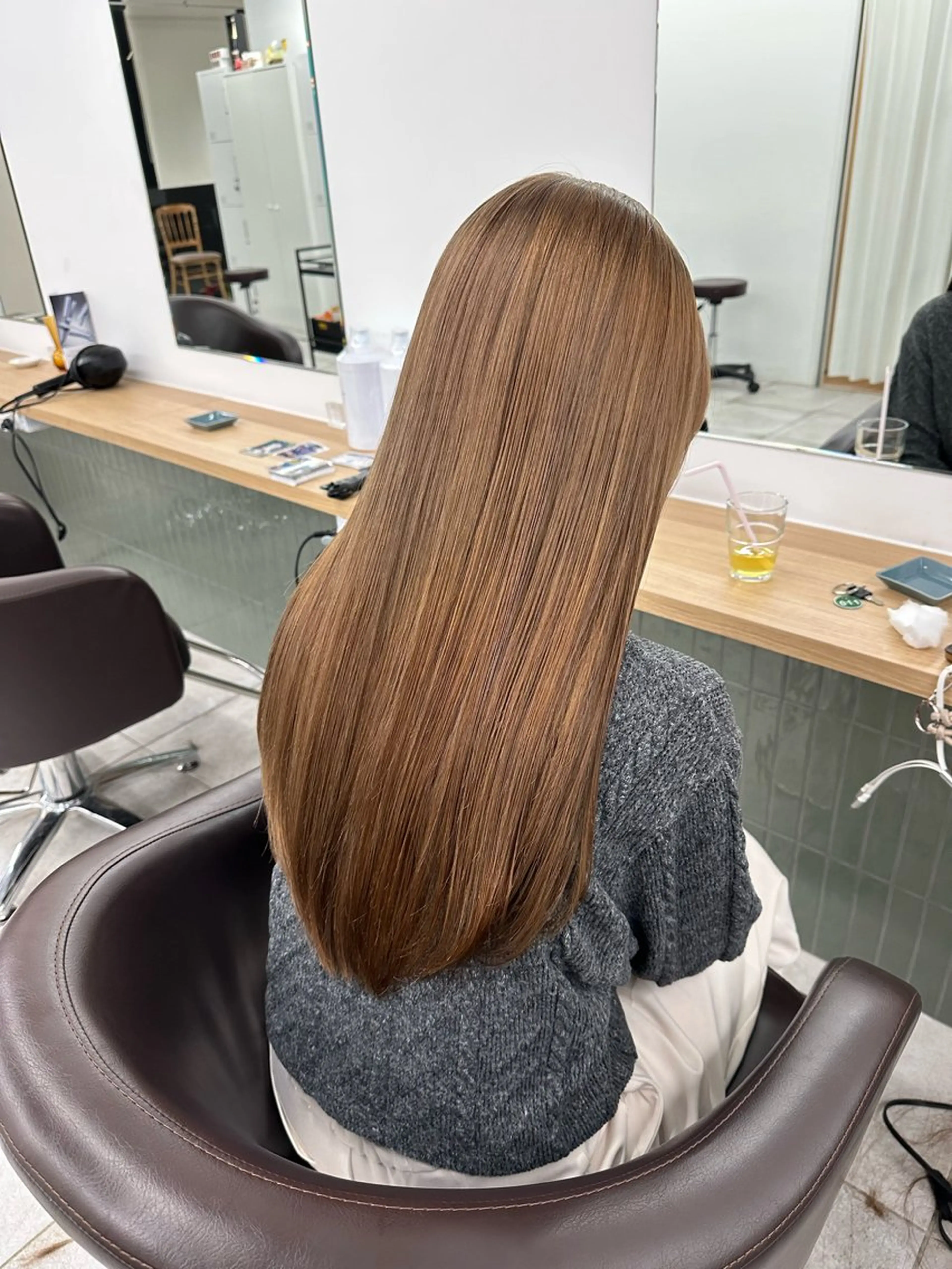 ロング カラー ブリーチなし/レイヤ ー特化🌈Tommyのヘアスタイル