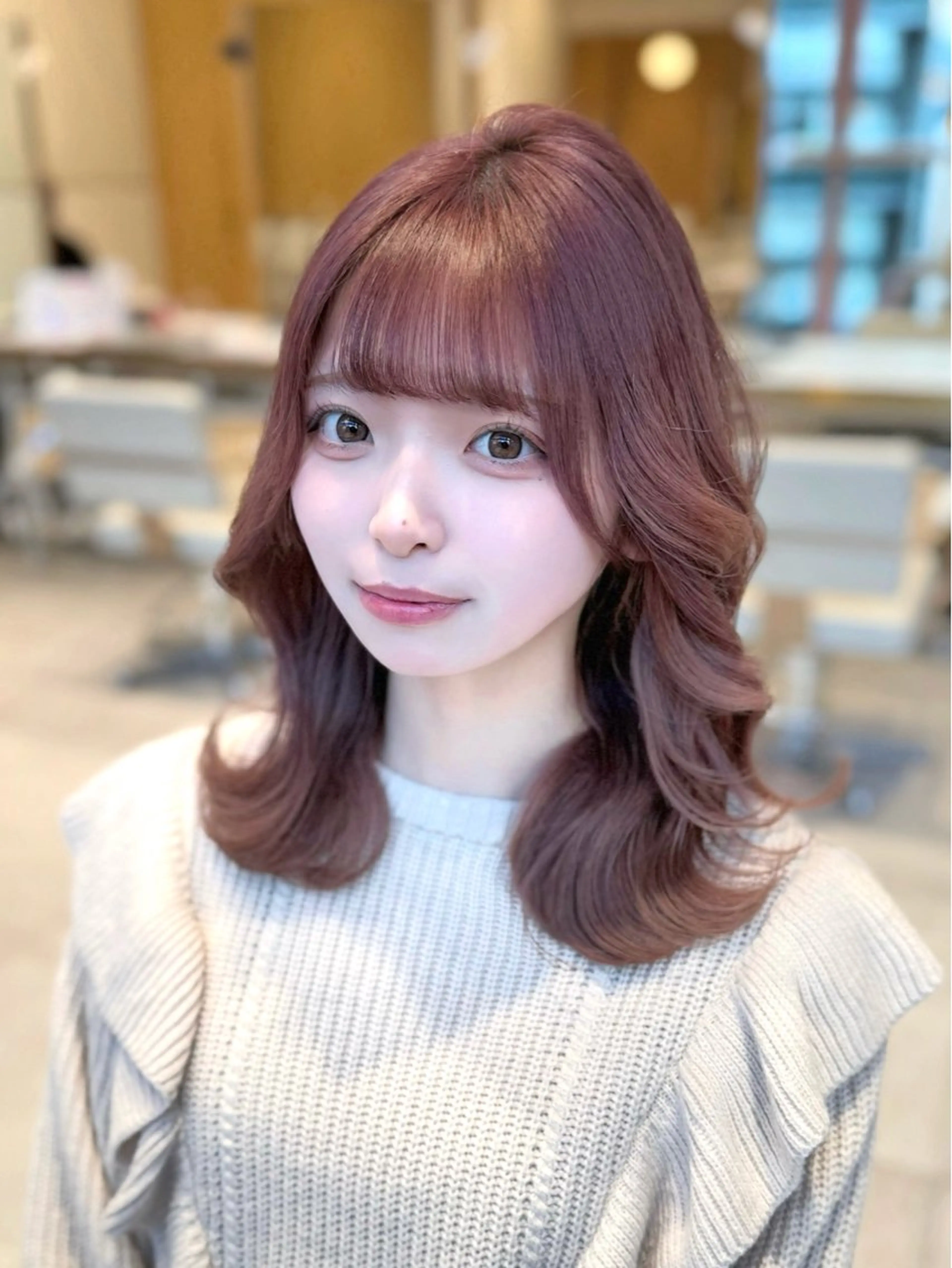 ミディアム カラー カット ヘアカラー トリートメント ヘッドスパ ヘアセット 韓国ヘア/レイヤー/ 巻き髪/りょーとのヘアスタイル