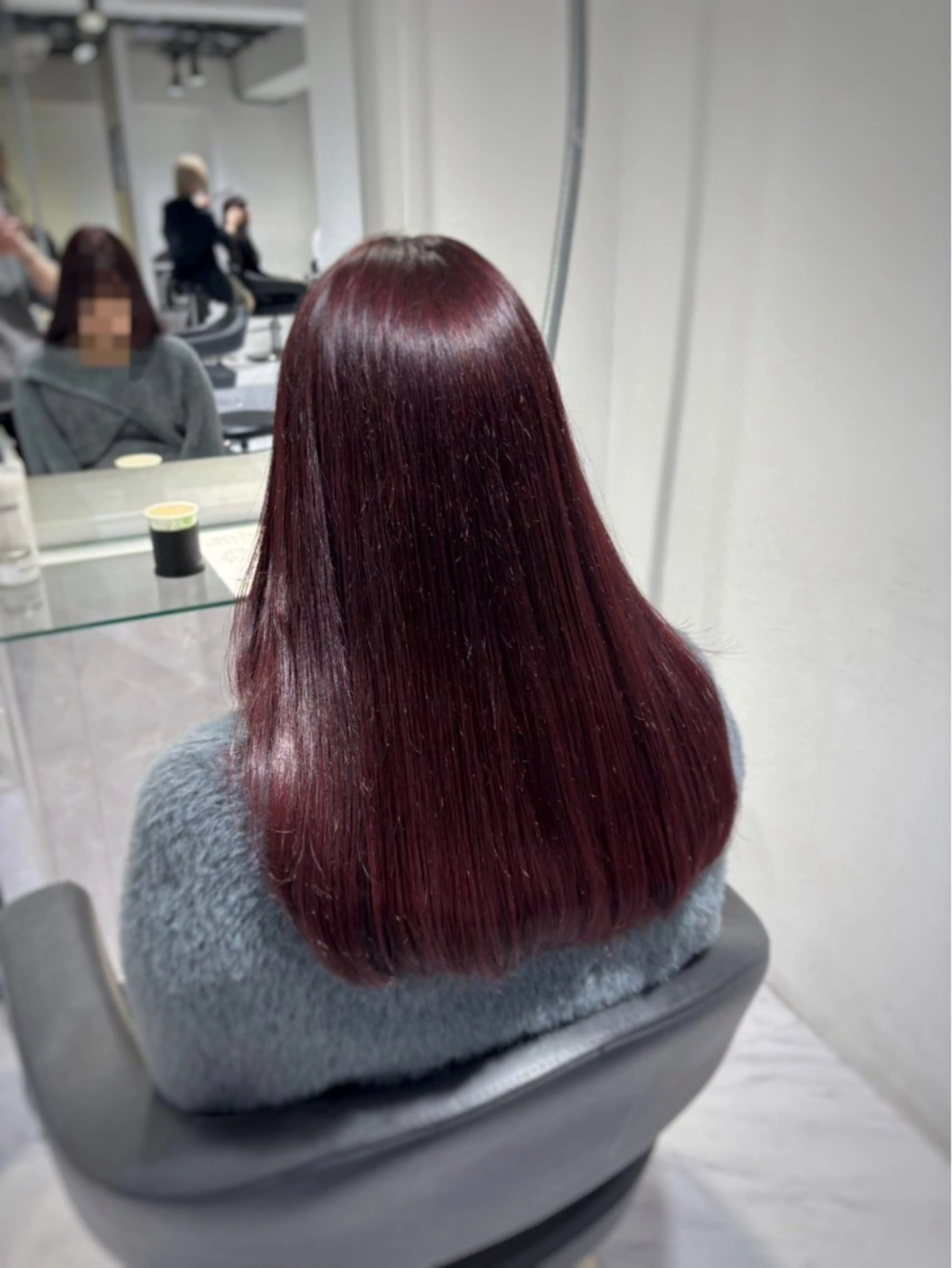 ロング カラー ヘアアレンジ ワインレッド🍒ラベ ンダーKiyokaのヘアスタイル