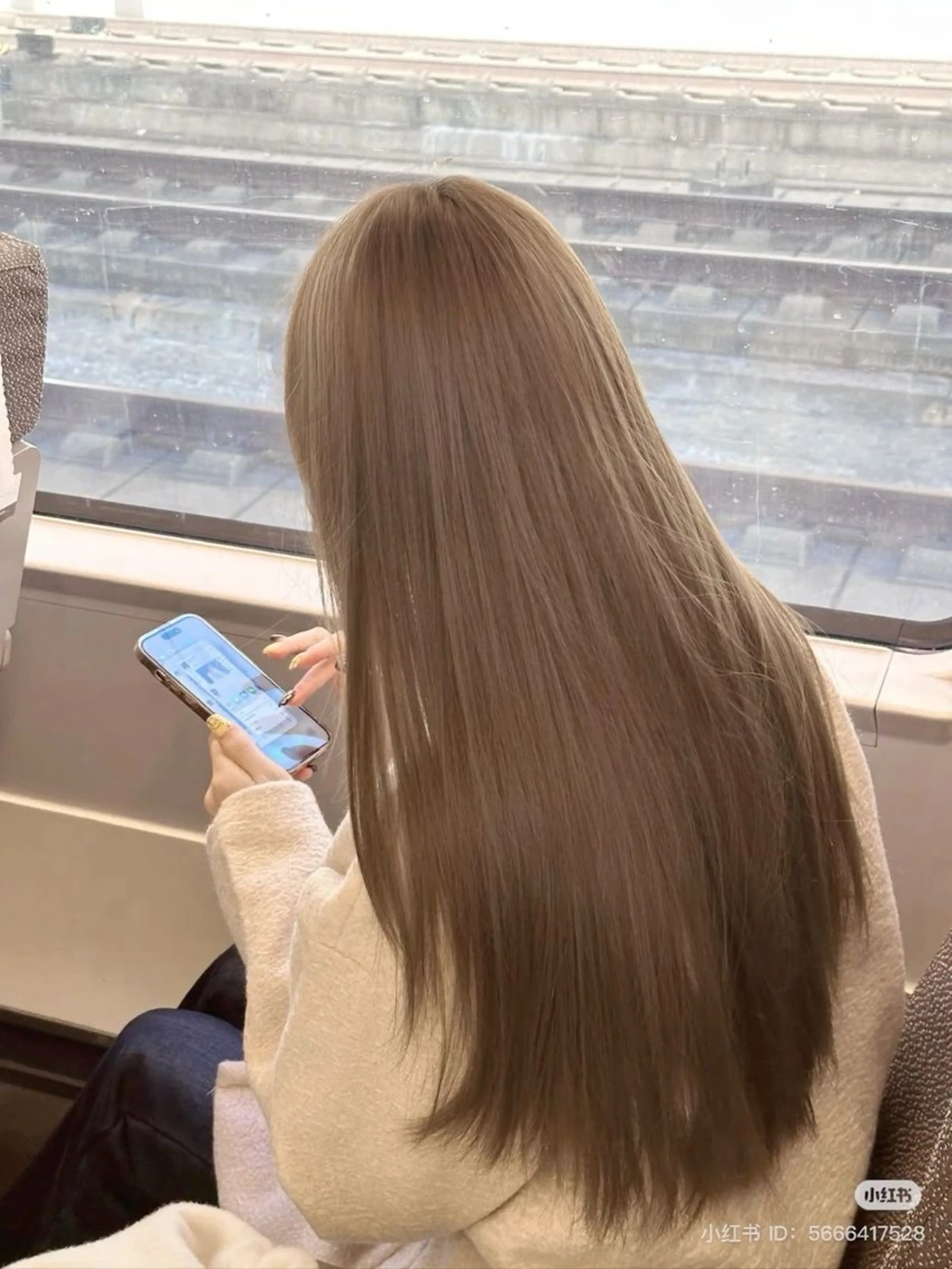 カラー ヘアカラー 透ける透明感カラー 🩶anju🪽ྀིのヘアスタイル
