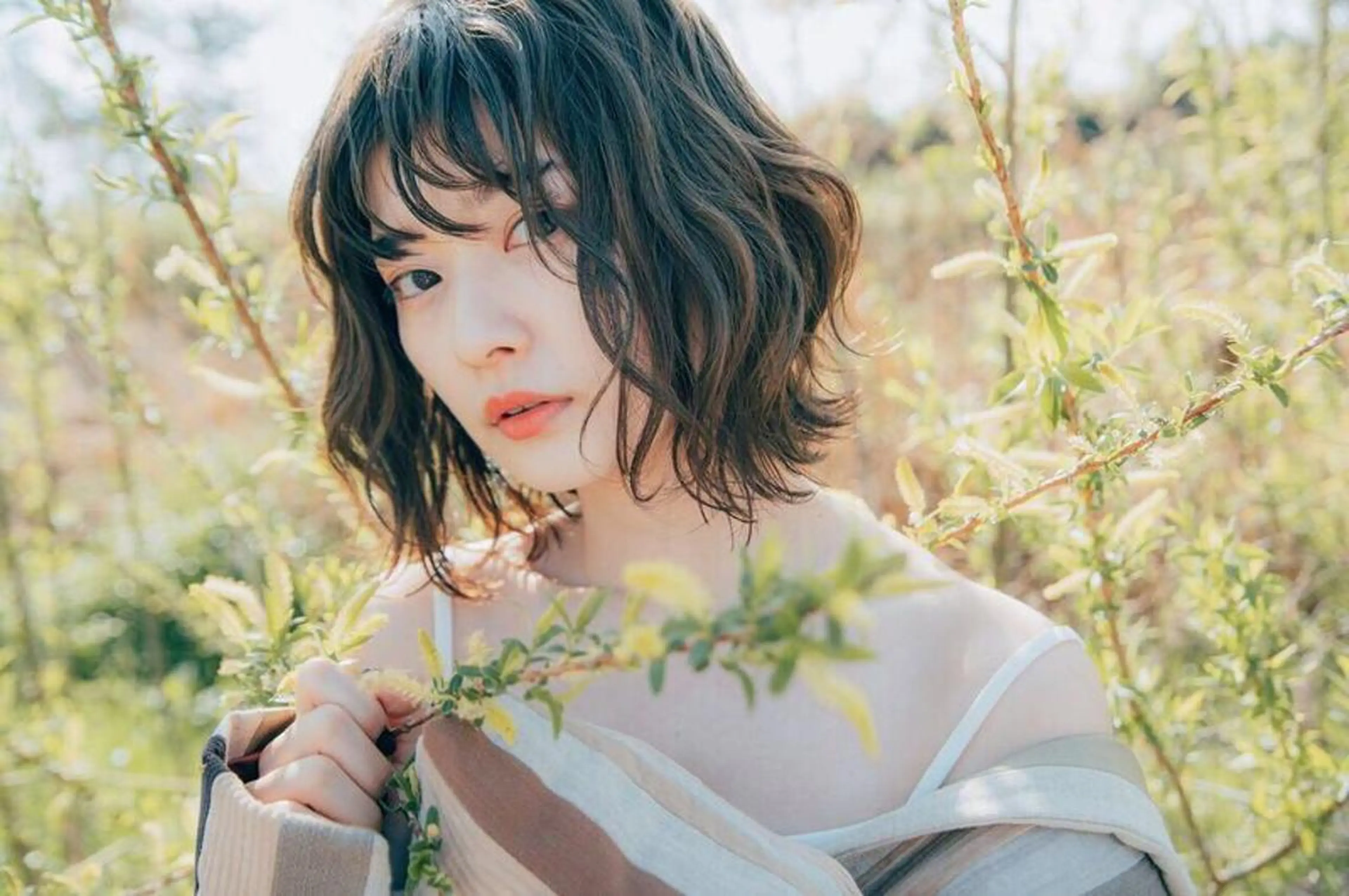 カラー アッシュ ブリーチ ハイライトカラー こすげひろと カラー講師のヘアスタイル