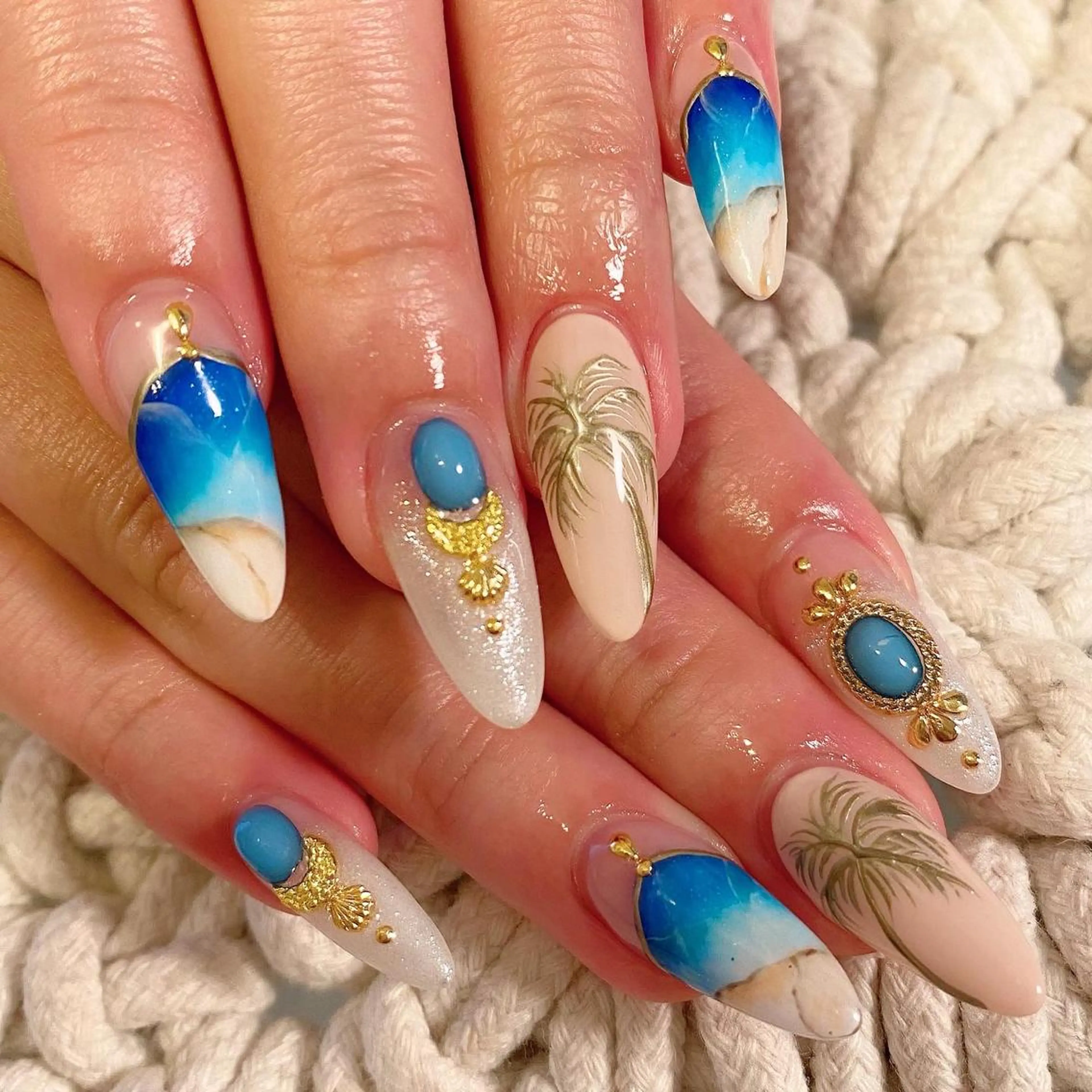 ネイル YUKI /stellavieのネイルデザイン