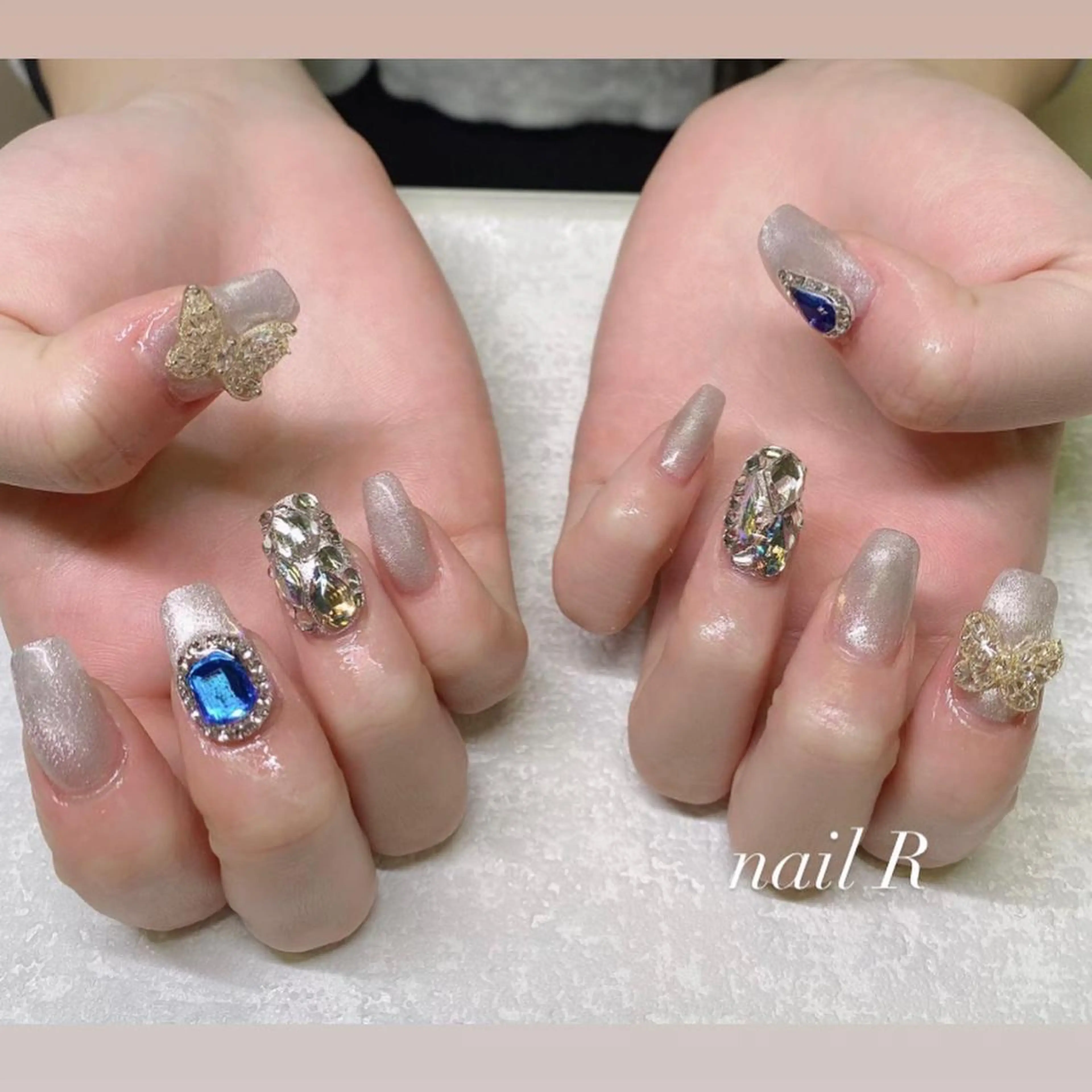 ミディアム ハンドネイル JNA認定講師🌸 RIEのネイルデザイン