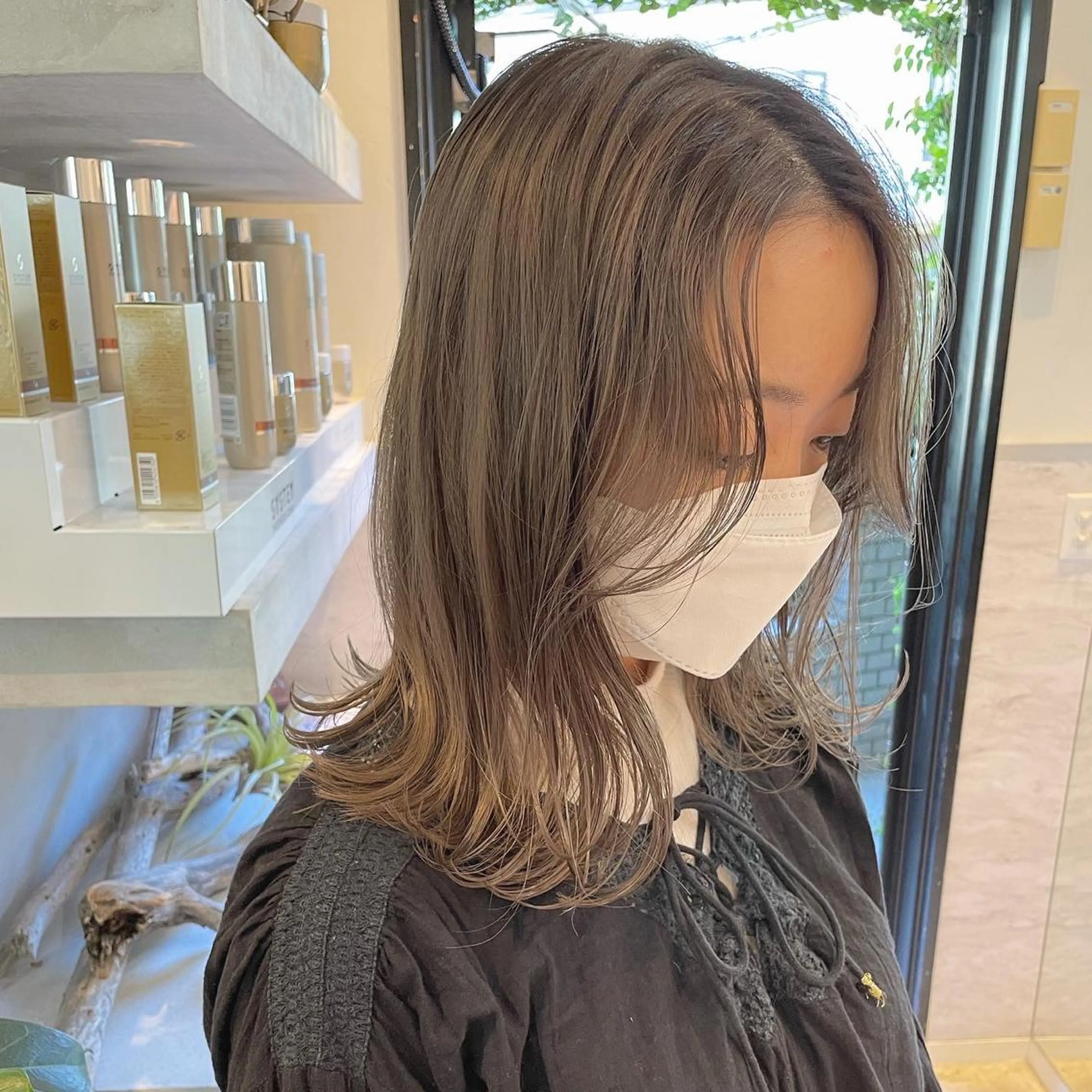 ミディアム カラー ブリーチ ハイトーンカラー 🫧透明感ヘア🫧 🧸竹花　彩希🧸のヘアスタイル