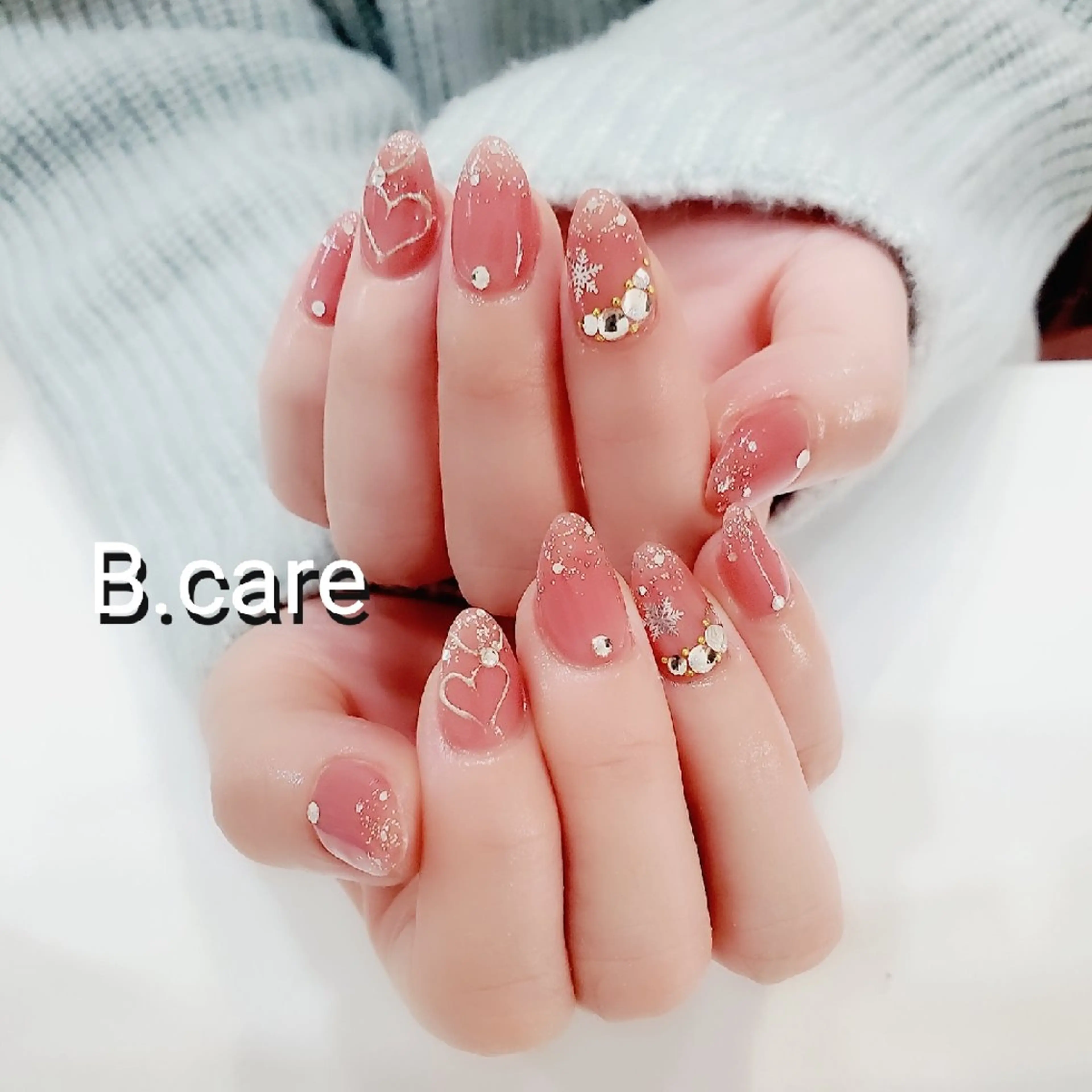 ネイル ハート ハンドネイル B.care自由ヶ丘所属・早坂  のネイルデザイン
