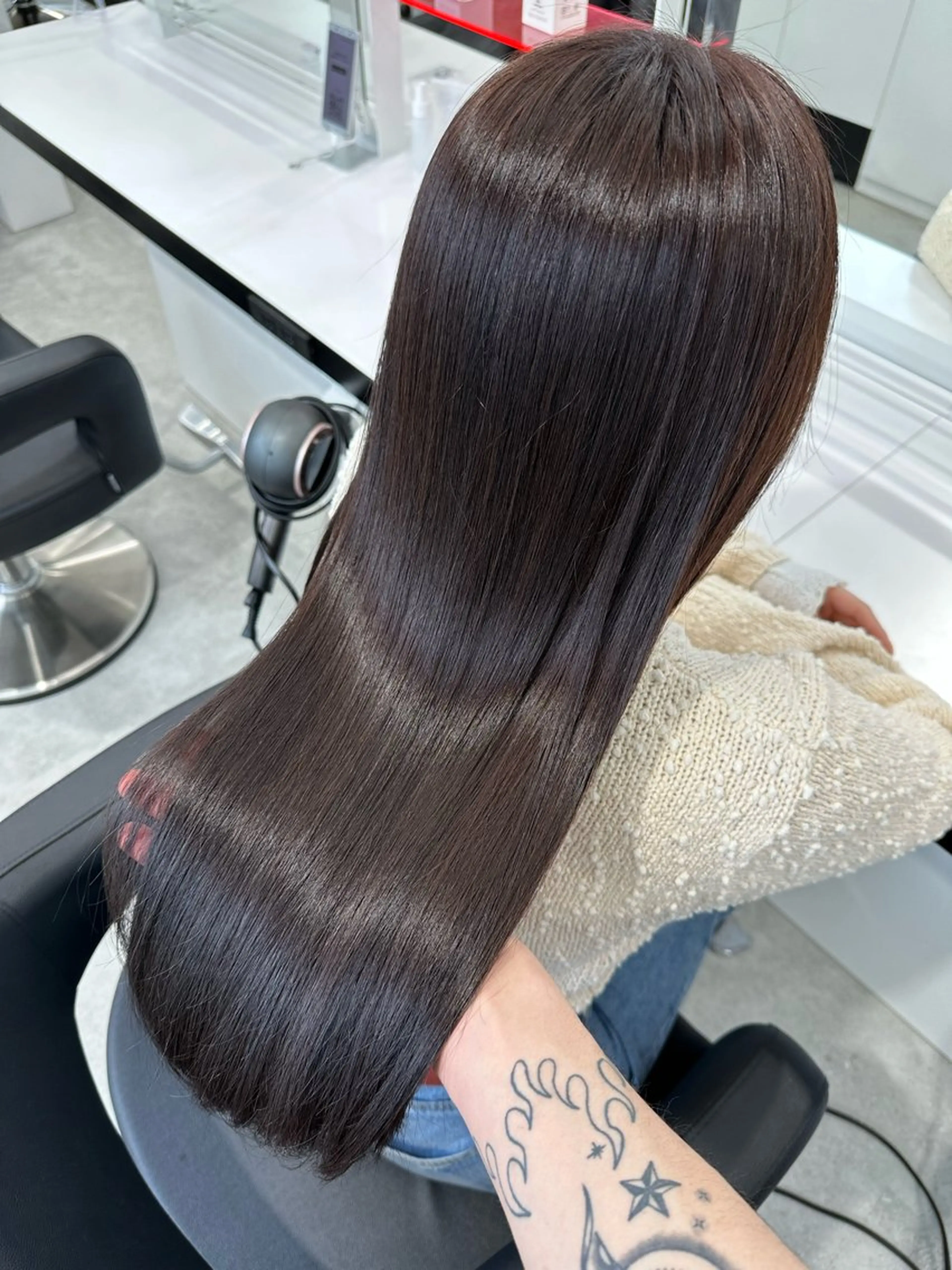 ロング カラー ヘアカラー トリートメント 🍒ワイン系 ウルフカット🍒拓未のヘアスタイル