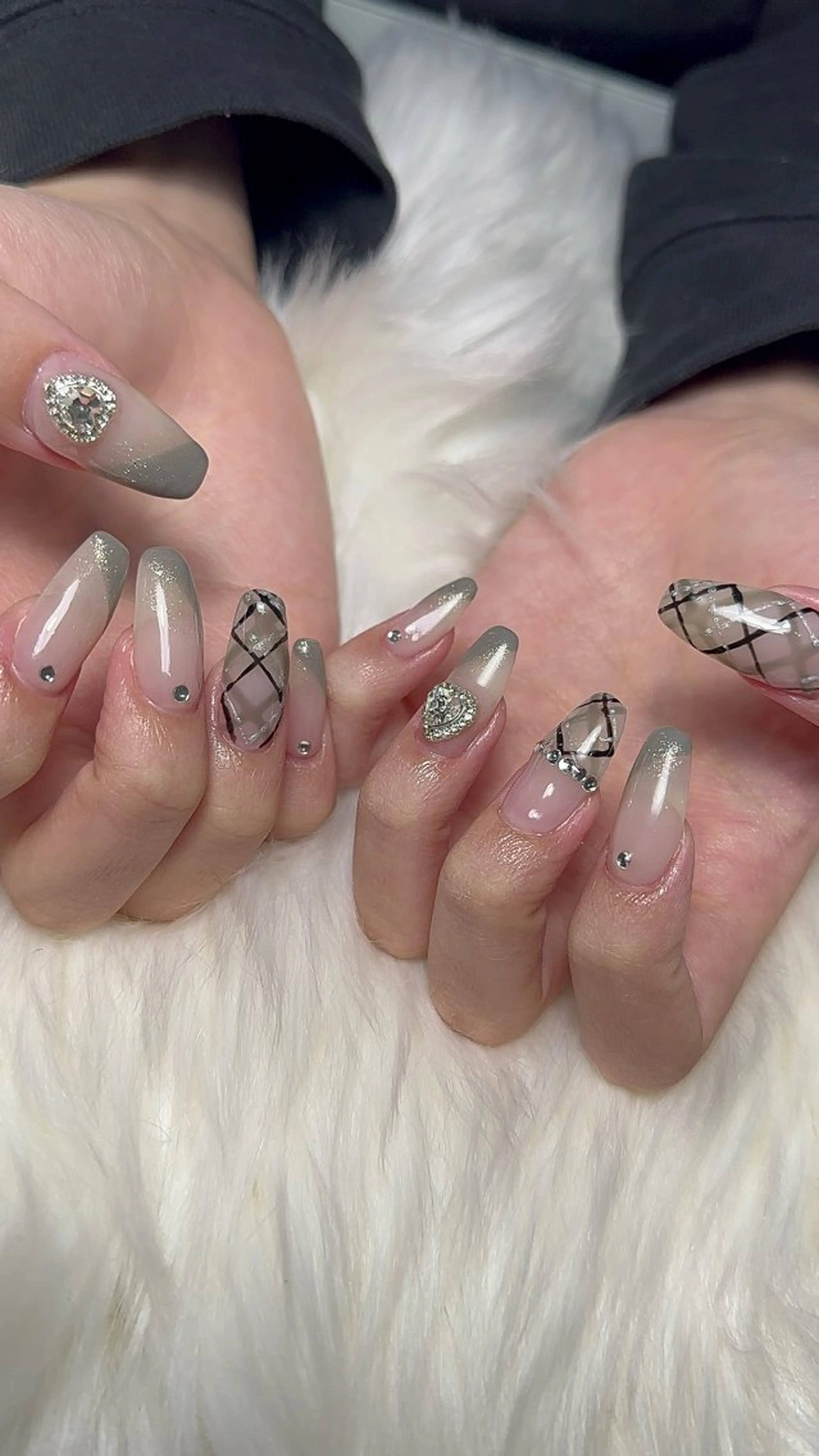 ネイル ハンドネイル Belleﾍﾞﾙ所属・Belle　Nail 【haluca】のネイルデザイン