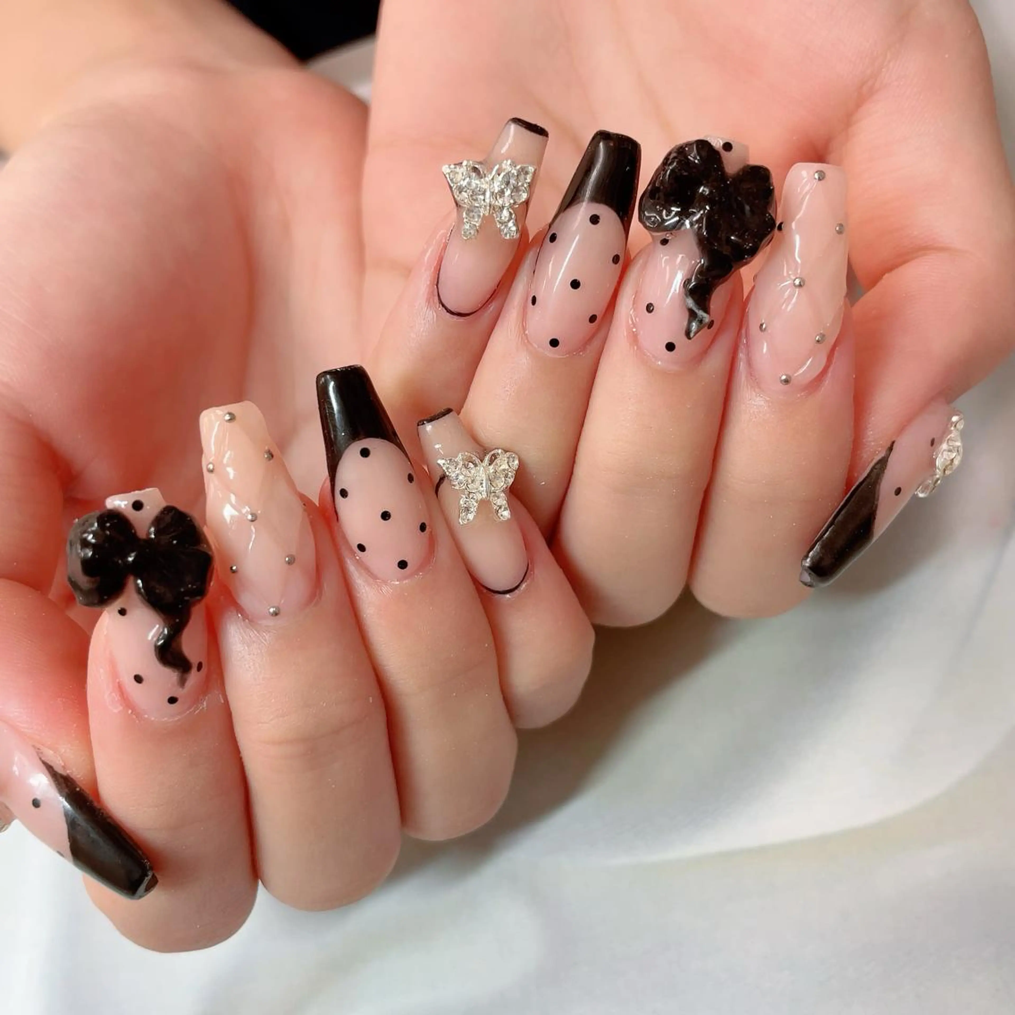 ネイル アートネイル ハンドネイル NailSalonMooN所属・Nail Salon MooNのネイルデザイン