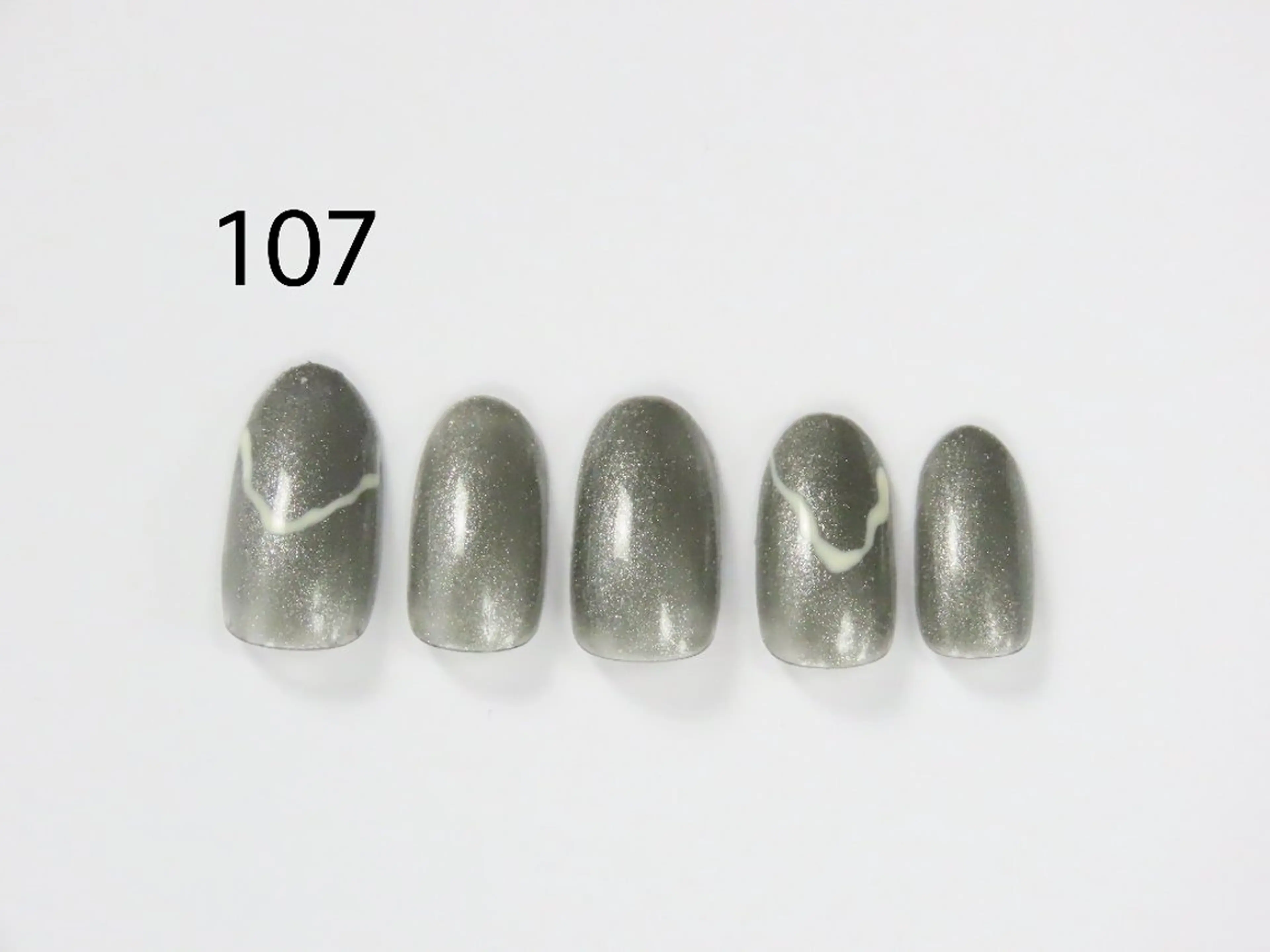 ネイル 韓国美容ジェルネイル専門店Maum新潟店所属・Maum 新潟店のネイルデザイン