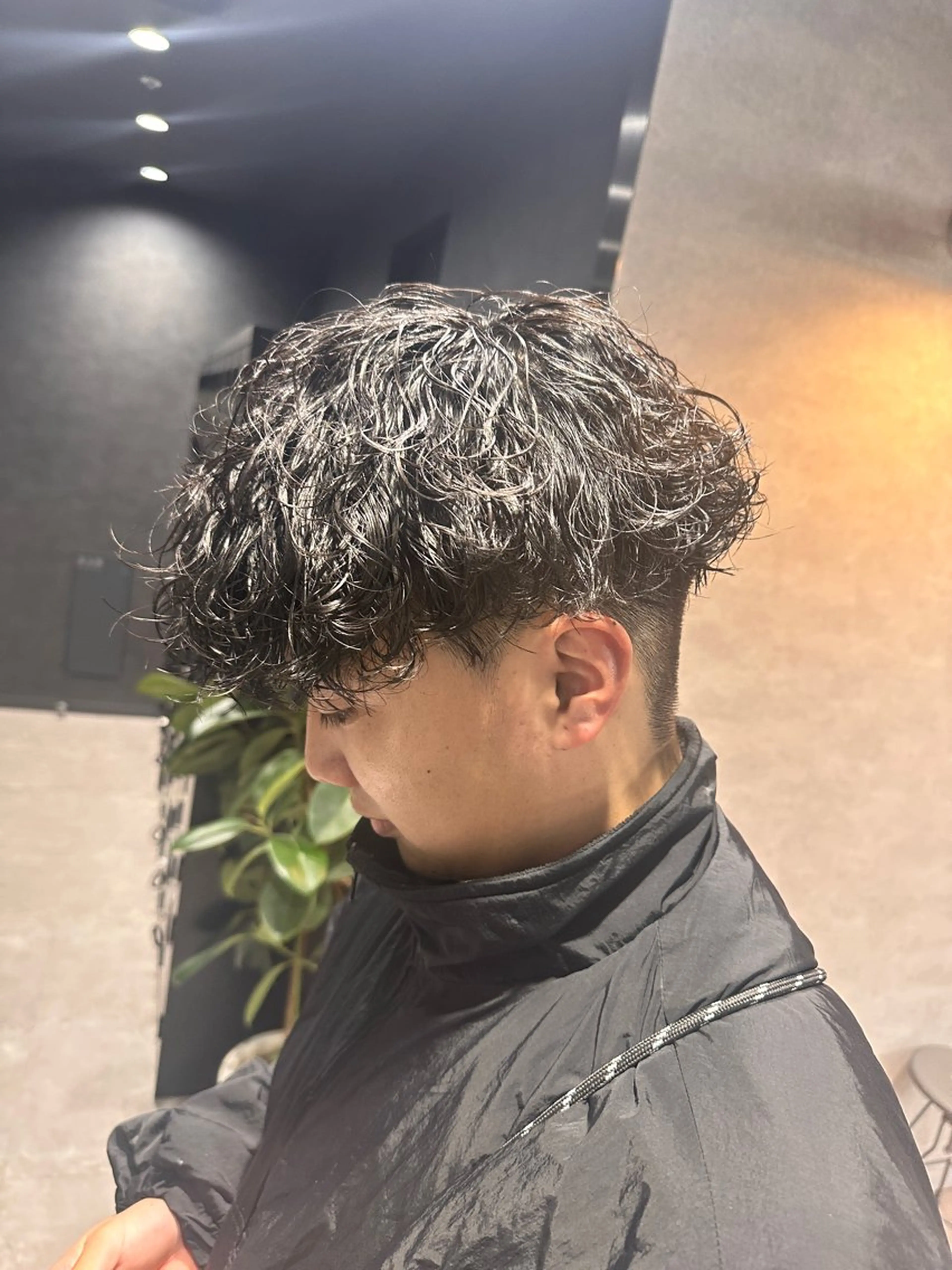 ショート パーマ メンズ 渋谷駅から徒歩1分 BLUCKメンズヘアのヘアスタイル