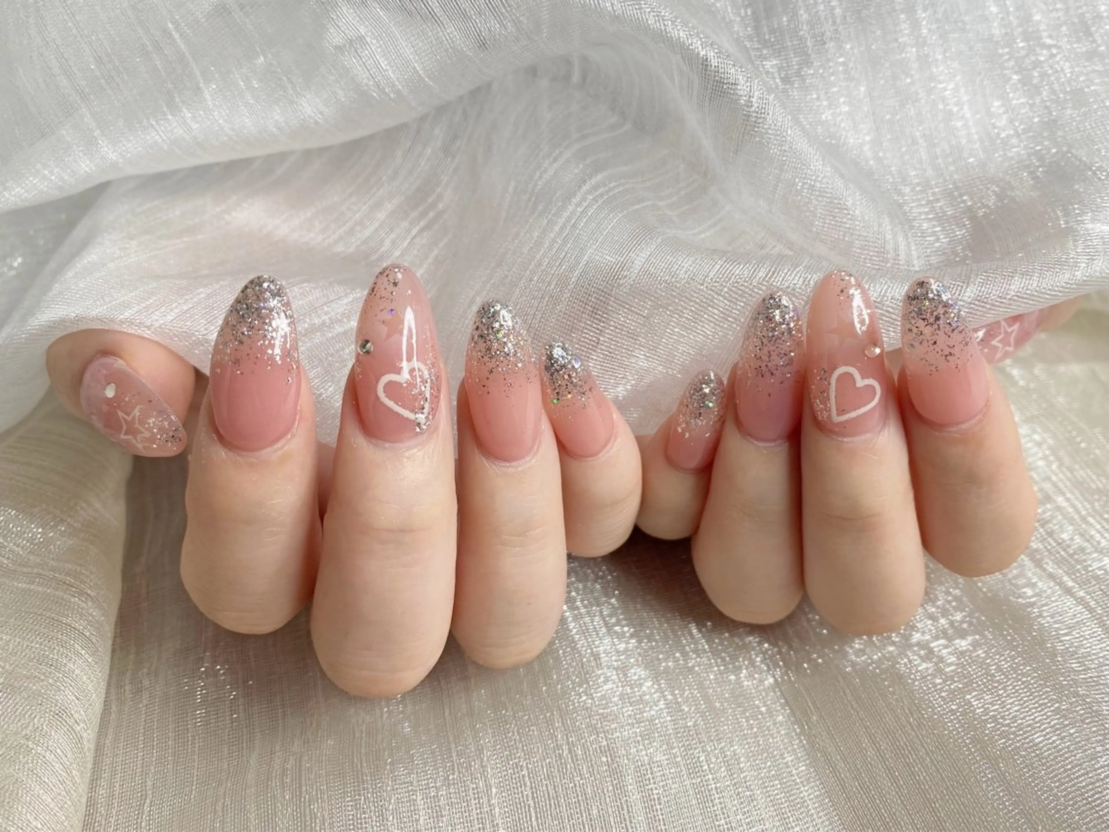 ミディアム ハンドネイル 501 nail所属・501 nailのネイルデザイン