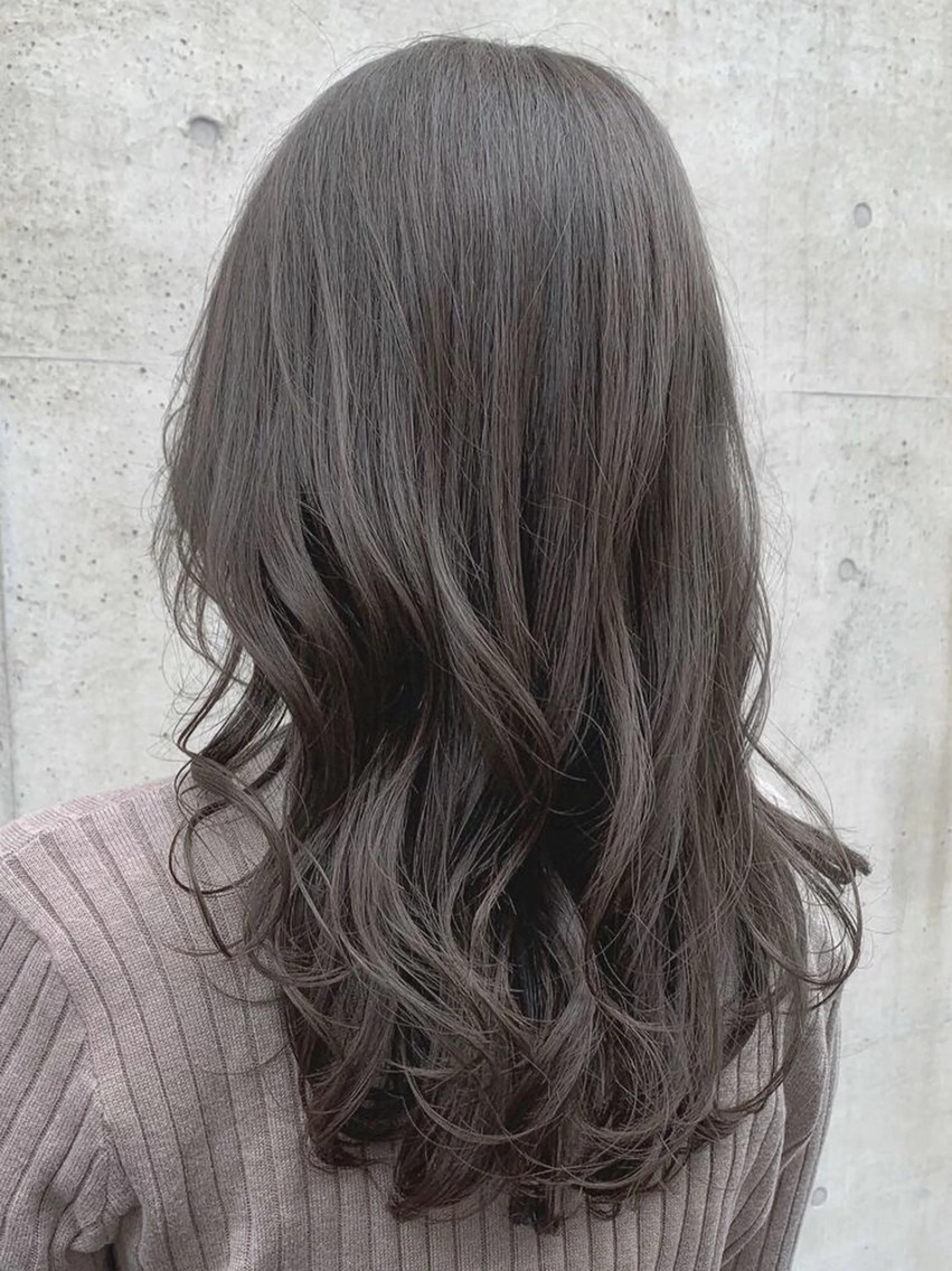 ミディアム カラー ヘアカラー トリートメント レイヤー/グレージュ 赤み消し/コウスケのヘアスタイル