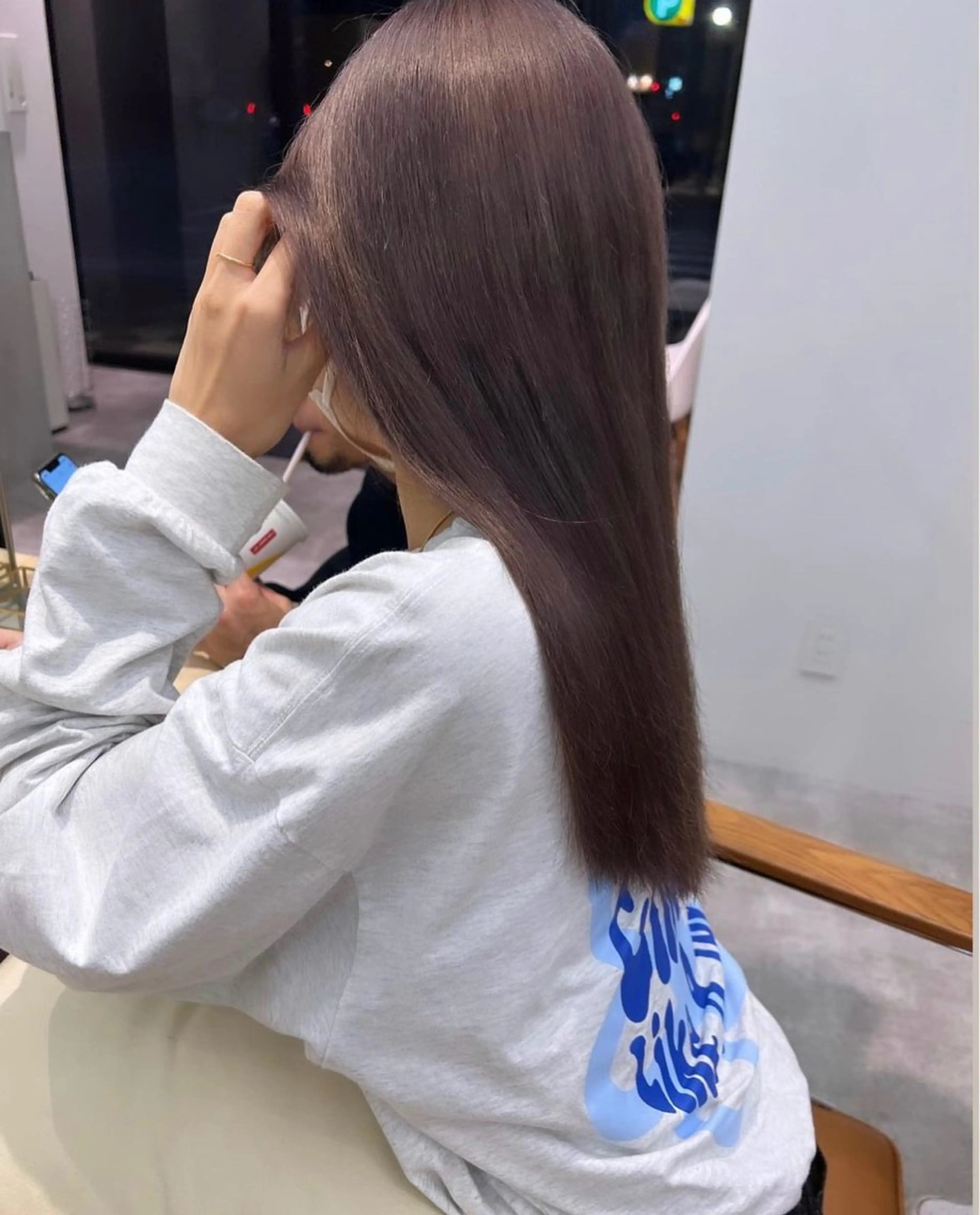 ロング カラー グレージュ ラベンダーカラー ラベンダーグレージュ ラベンダーグレー 髪質改善 カット ヘアカラー トリートメント 髪質改善特化型美容師 🫧岡本璃来🫧のヘアスタイル