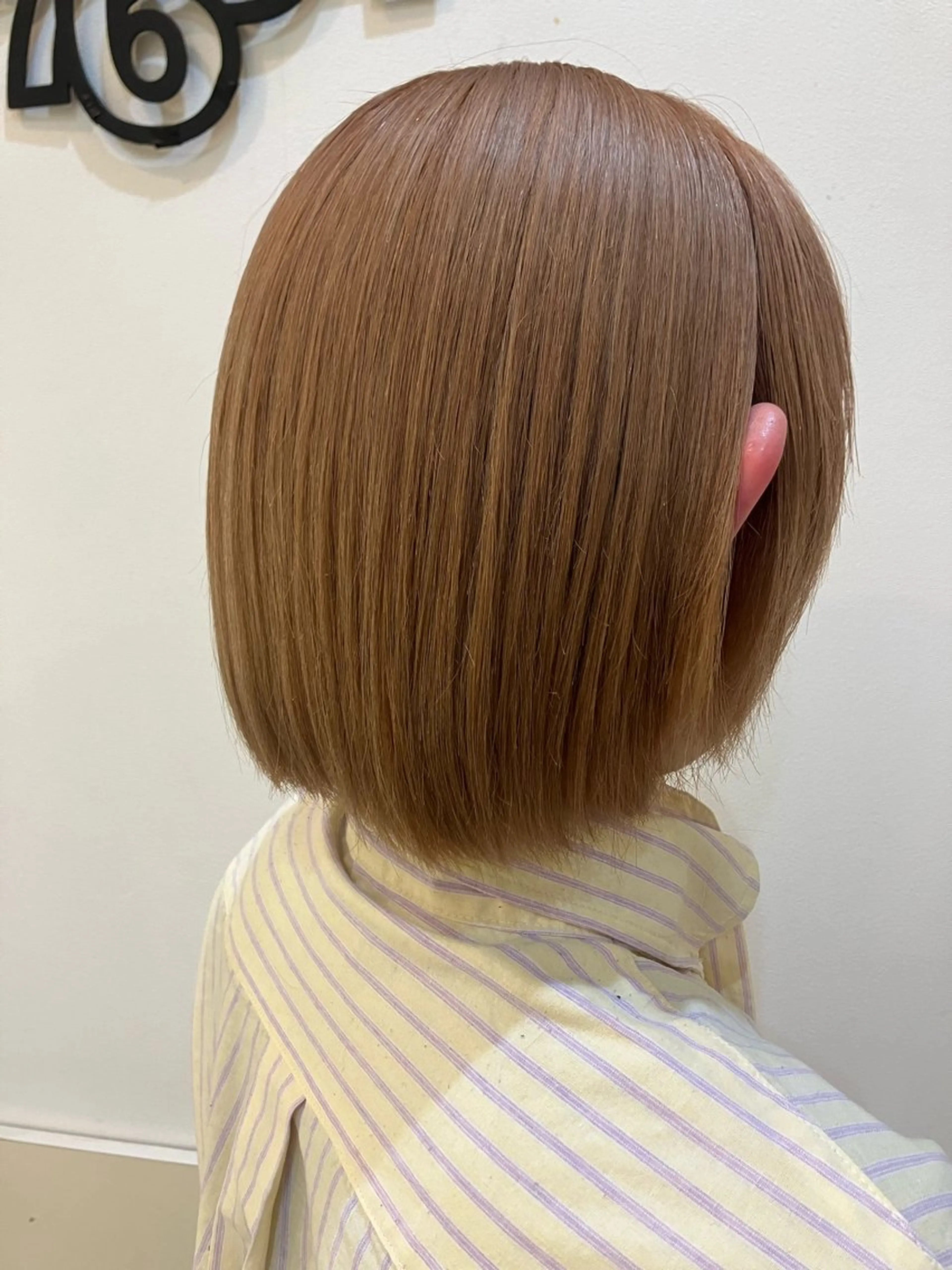 ショート ヘアカラー yukari 艶髪ヘアのヘアスタイル