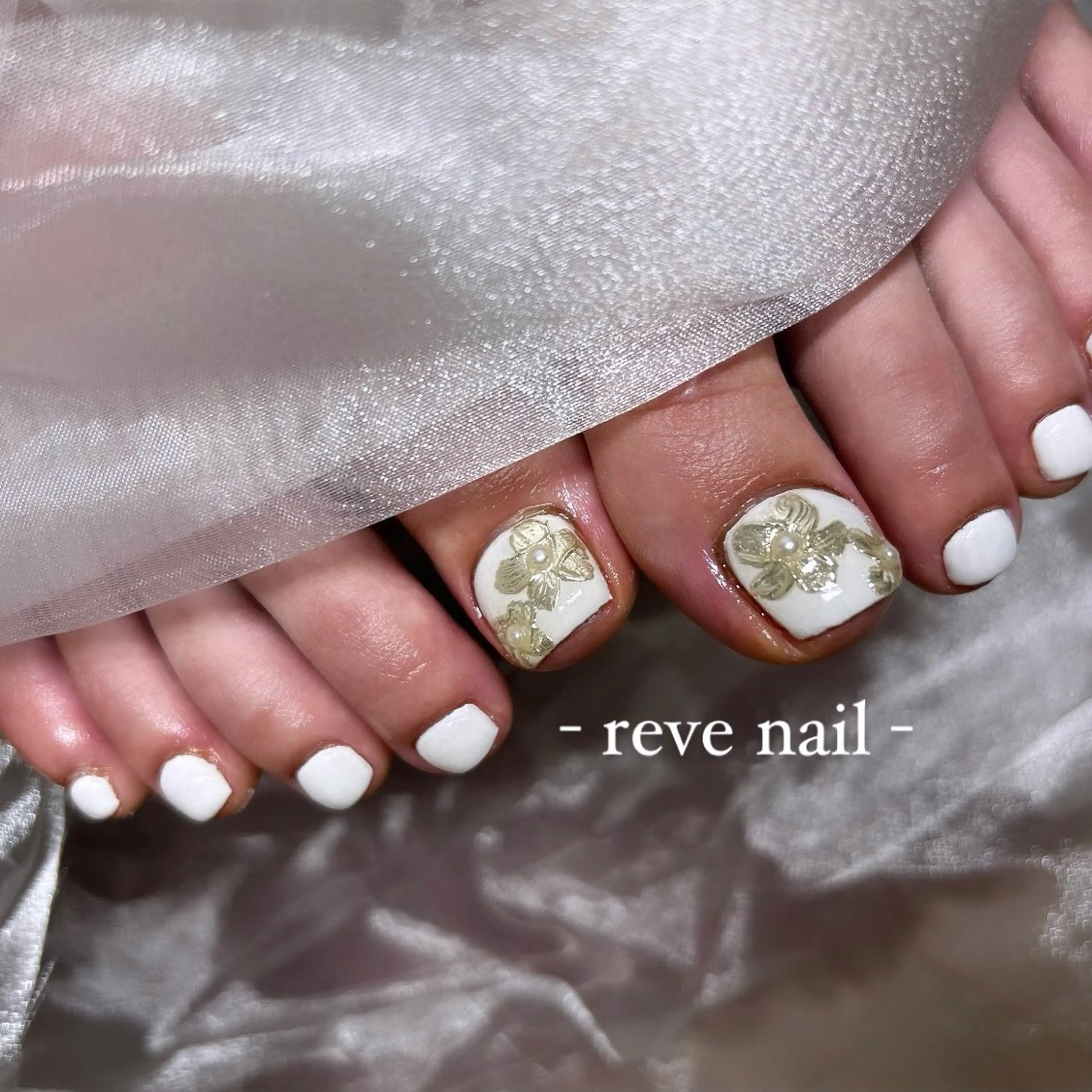 ネイル フットネイル 門真市 三ツ島 reve nailのネイルデザイン