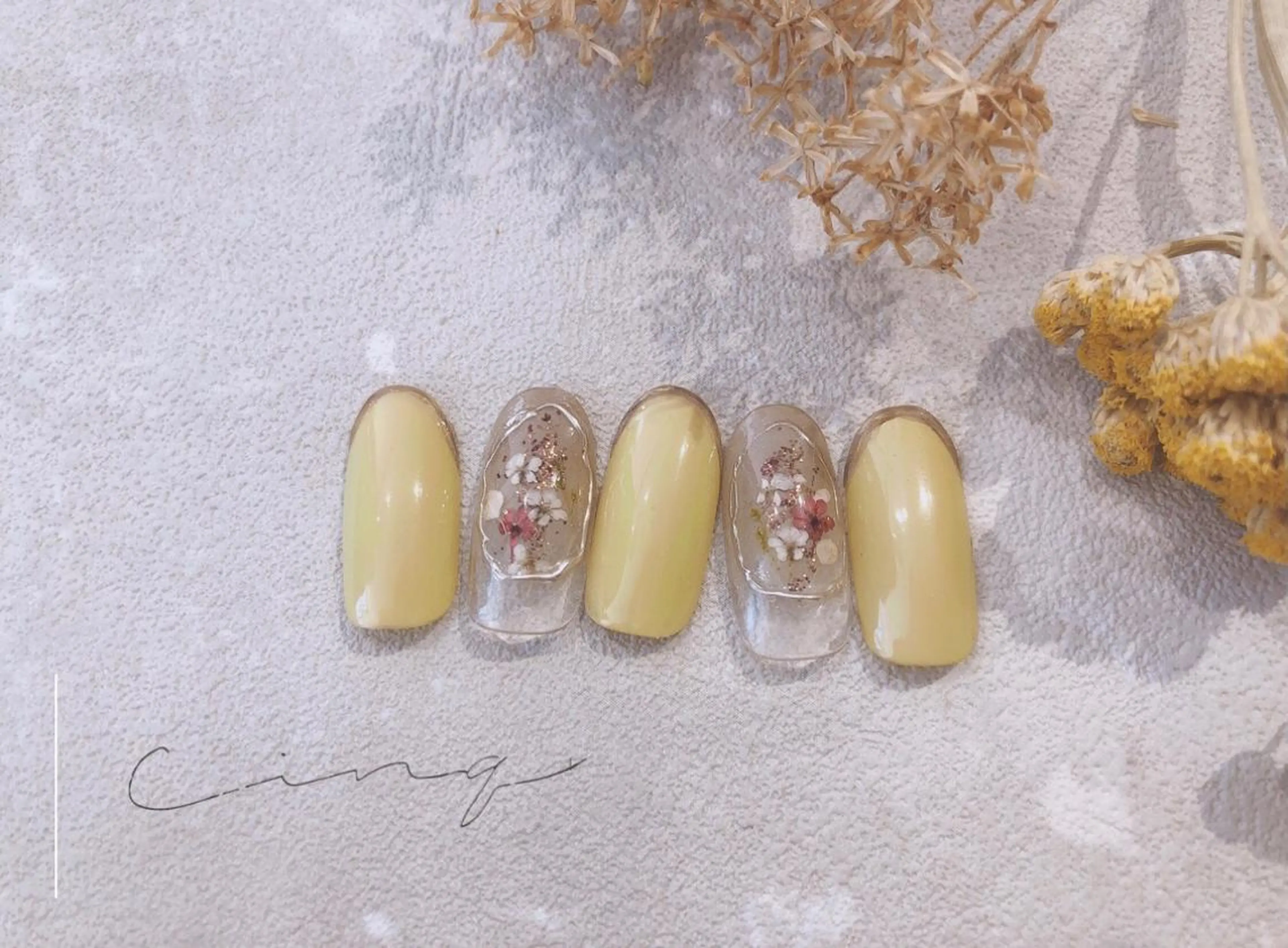 ネイル ViLL 新小岩のネイルデザイン