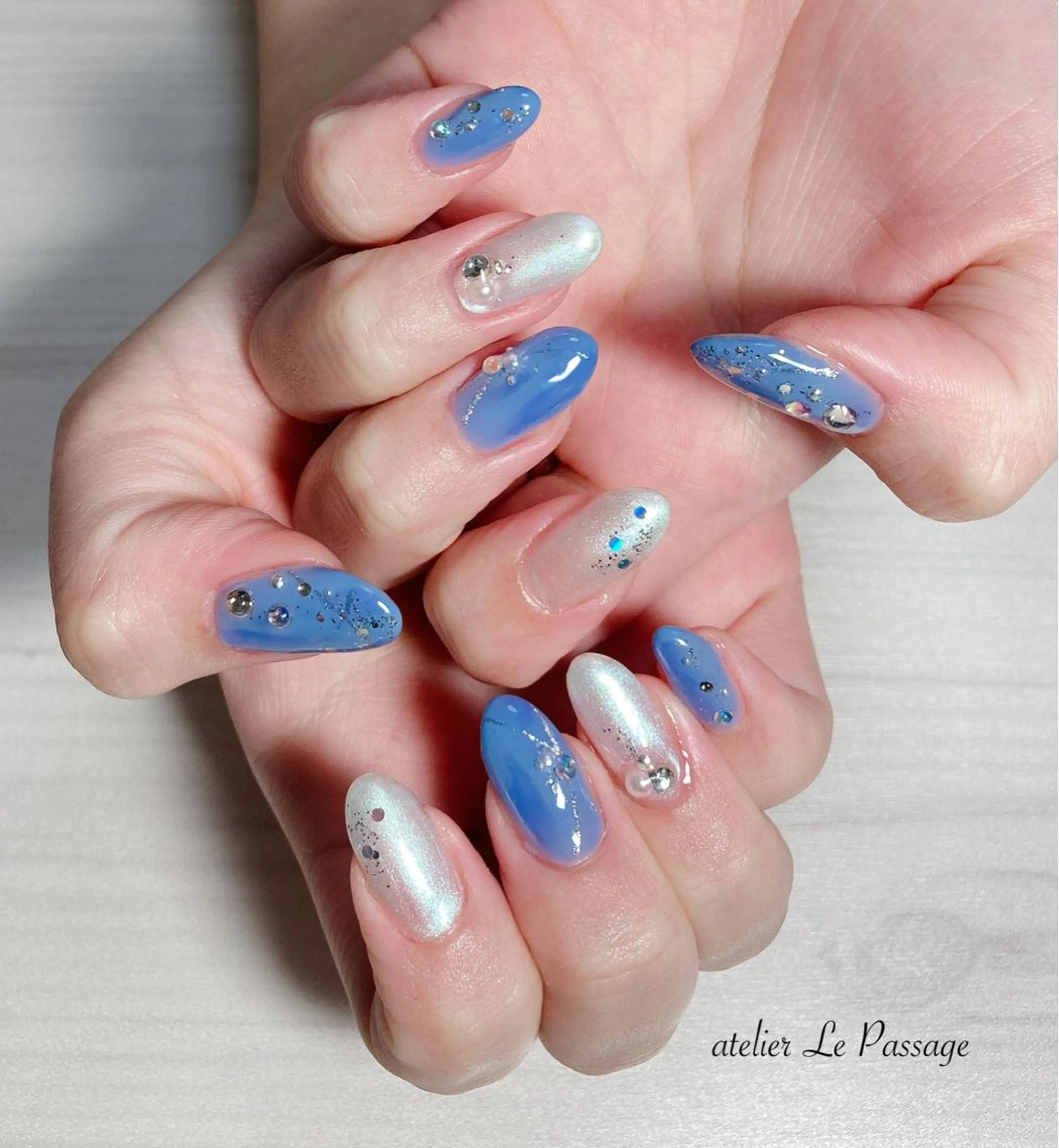 ネイル ジェルネイル オフィスネイル パラジェル シンプルネイル 夏ネイル Atelier Le Passage所属・h nakatsukaのネイルデザイン