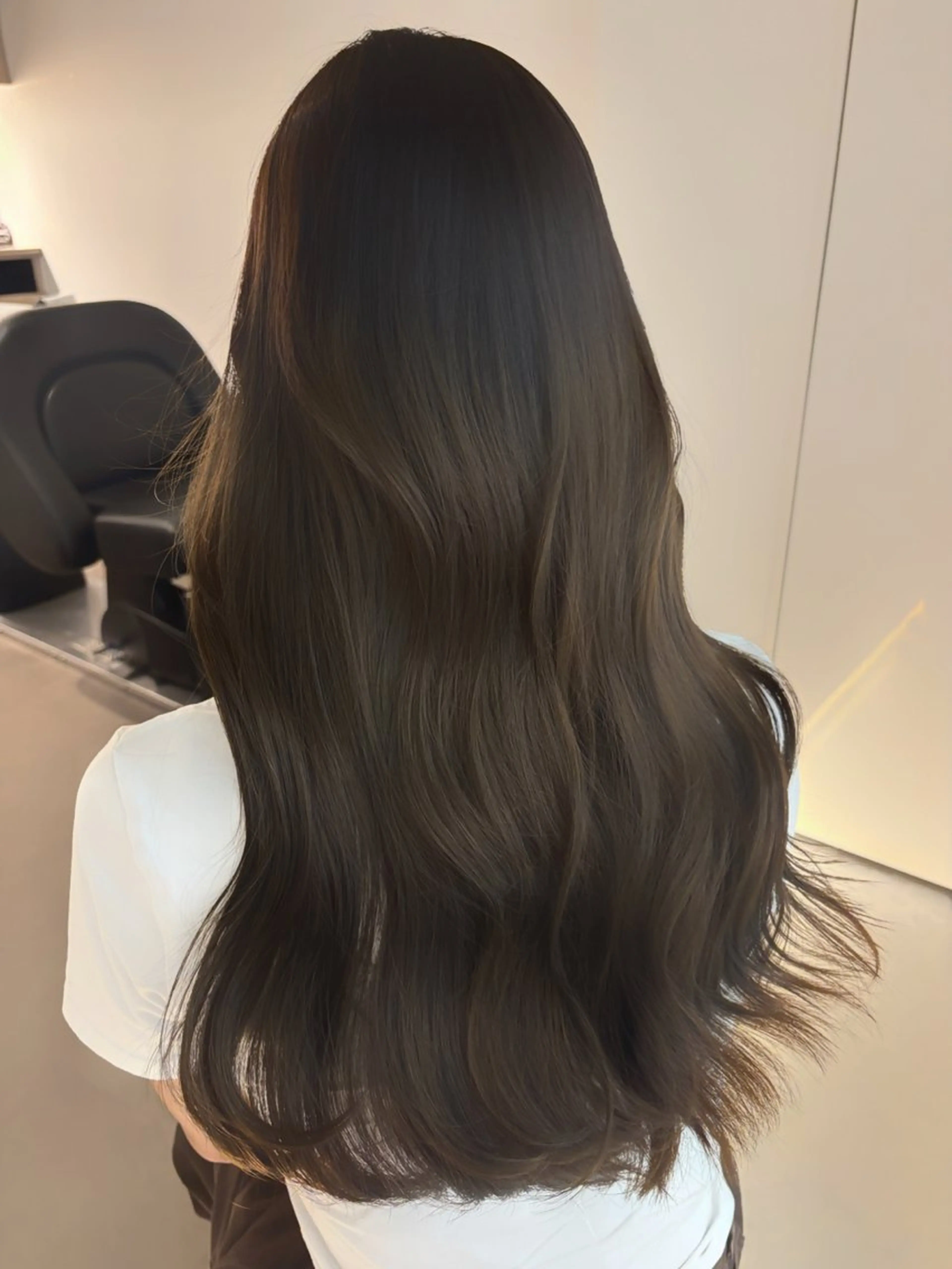 ロング カラー ベージュカラー ブリーチ ブラウンカラー ケアブリーチ カシス カット ヘアカラー トリートメント 艶感×抜け感hair /ReLit 正源のヘアスタイル