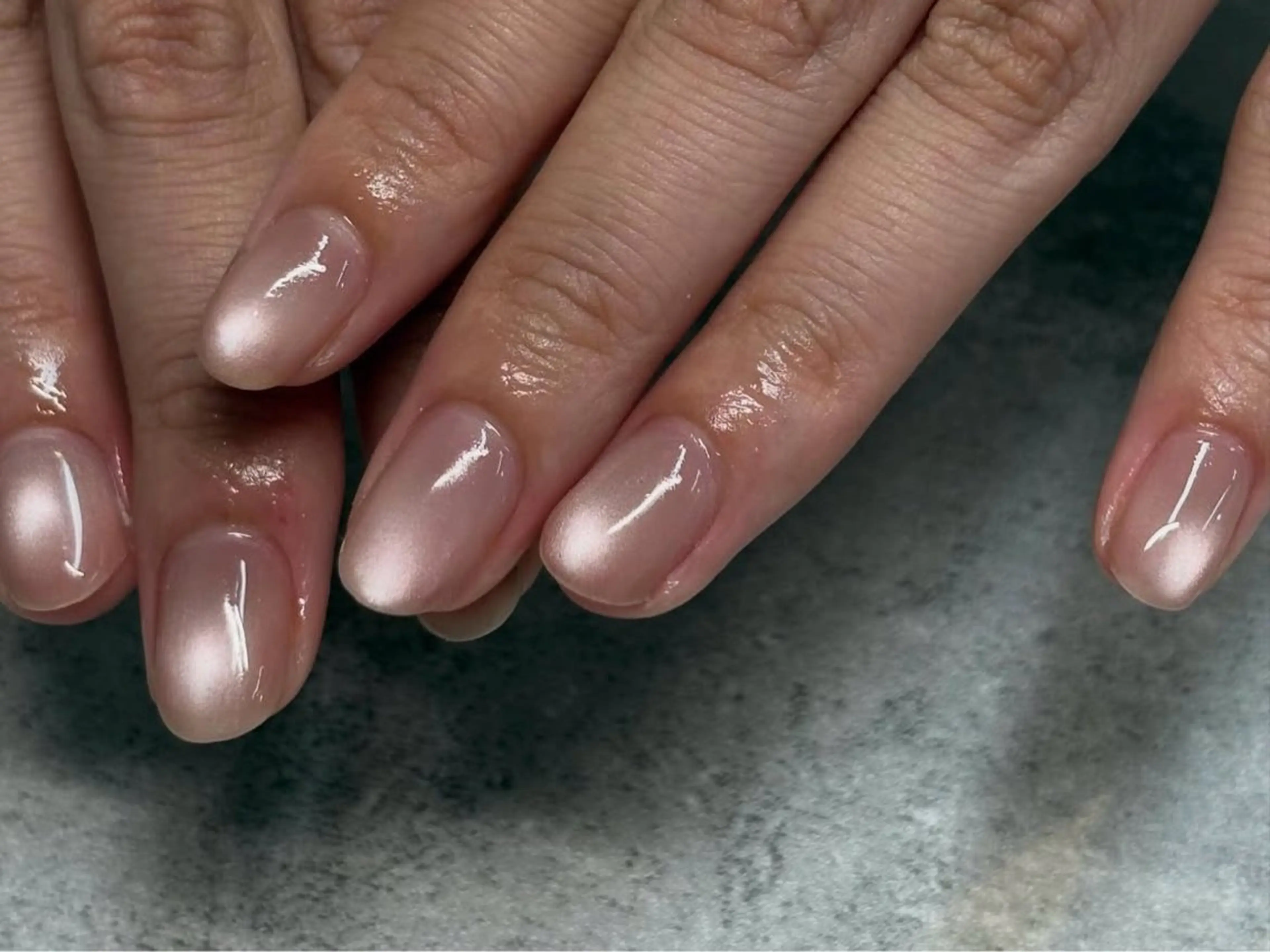 ネイル マグネットネイル ハンドネイル GLAD nail 新宿のネイルデザイン