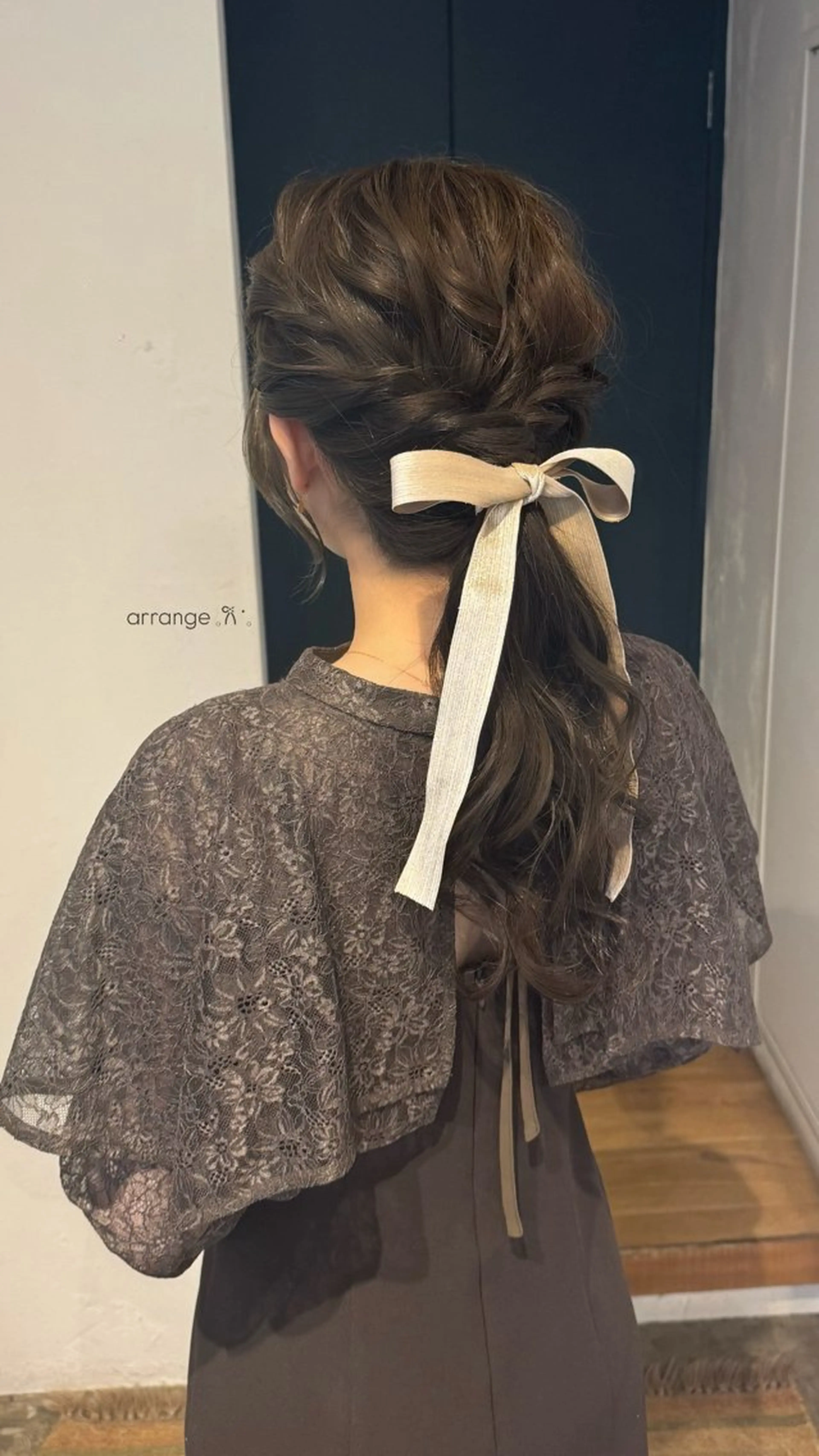 ロング ヘアアレンジ ロング 髪飾り ᵐⁱᵏⁱᵏᵒ /暖色･透明感カラーのヘアスタイル