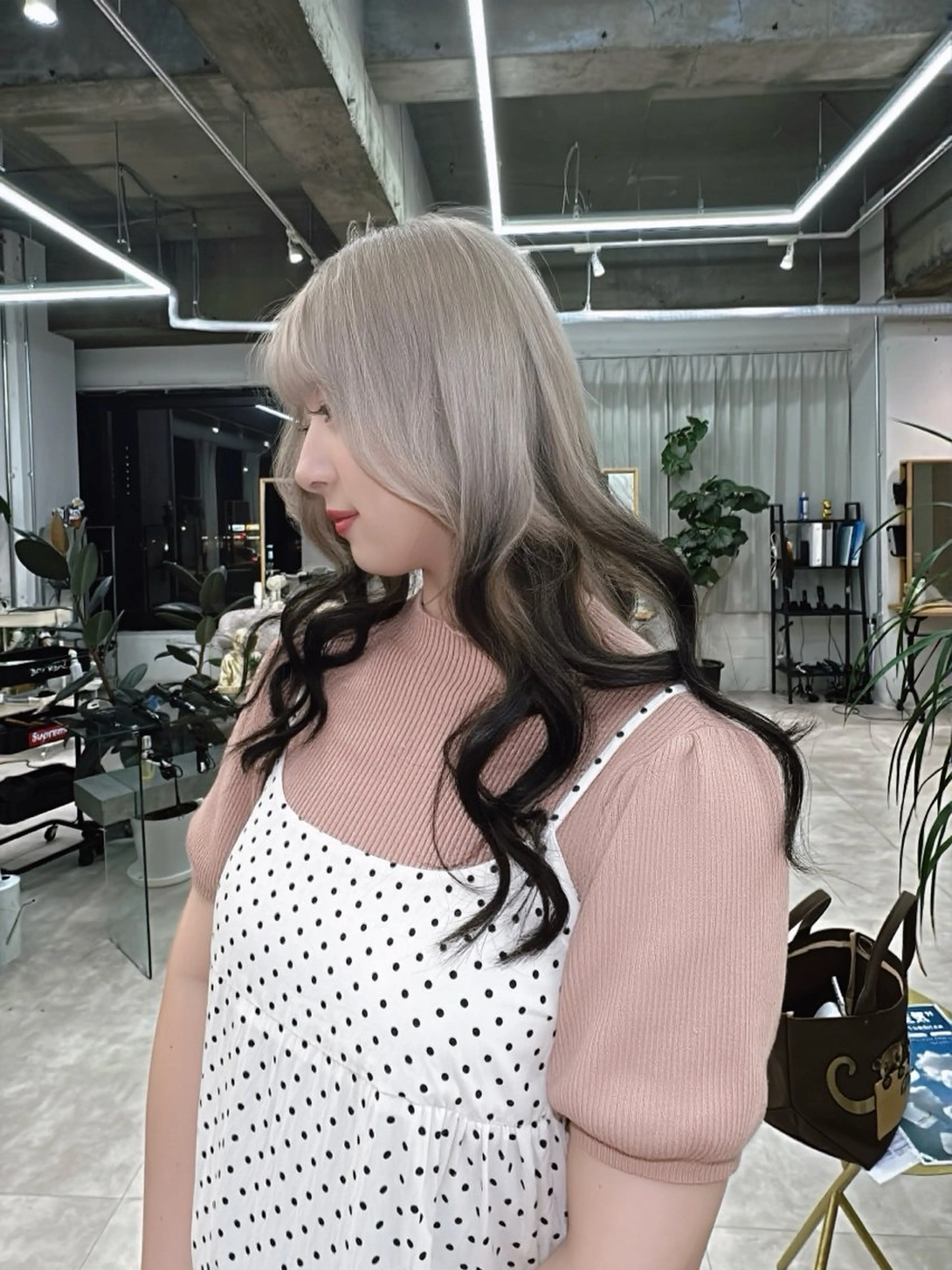 カラー カット ヘアカラー トリートメント ヒラ マツのヘアスタイル