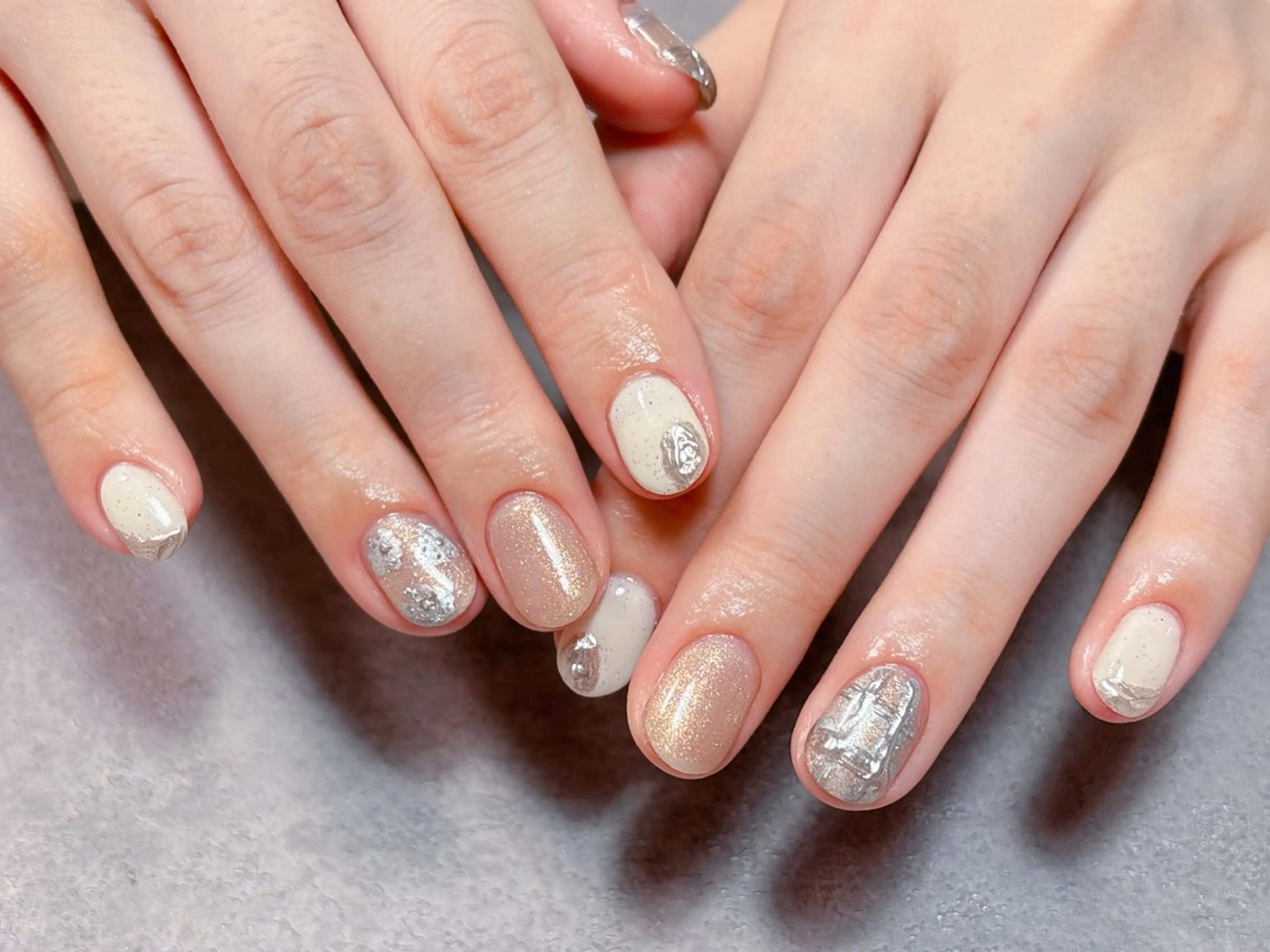 ネイル アートネイル チークネイル ジェルネイル ハロウィン マグネットネイル ハンドネイル ゆ か_Nails💫のネイルデザイン