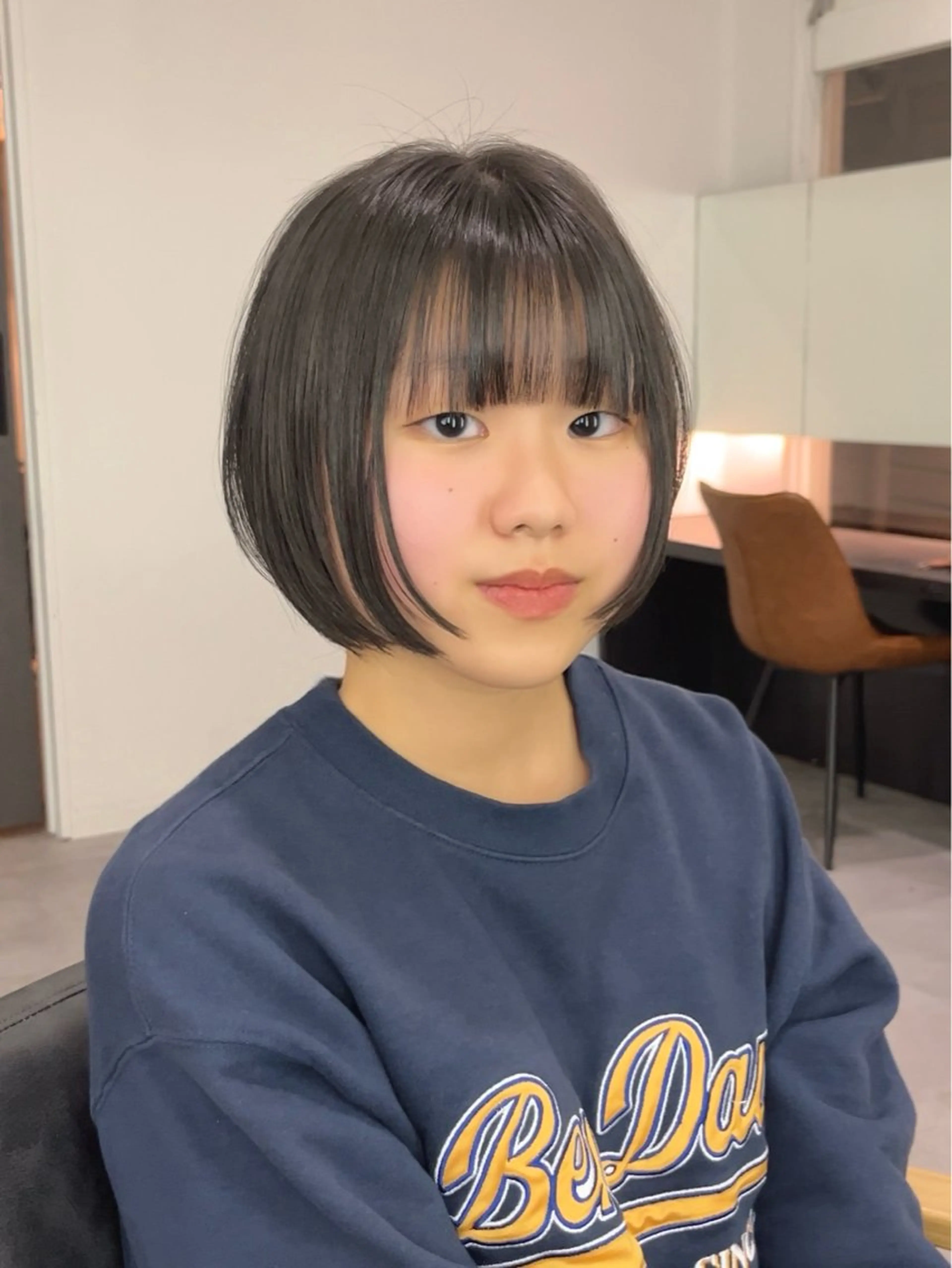 ショート くびれヘア 顔まわりレイヤー 韓国風ヘア レイヤーカット カット ヘアカラー i.Ehime所属・i.Ehime💫 齋藤  あつきのヘアスタイル