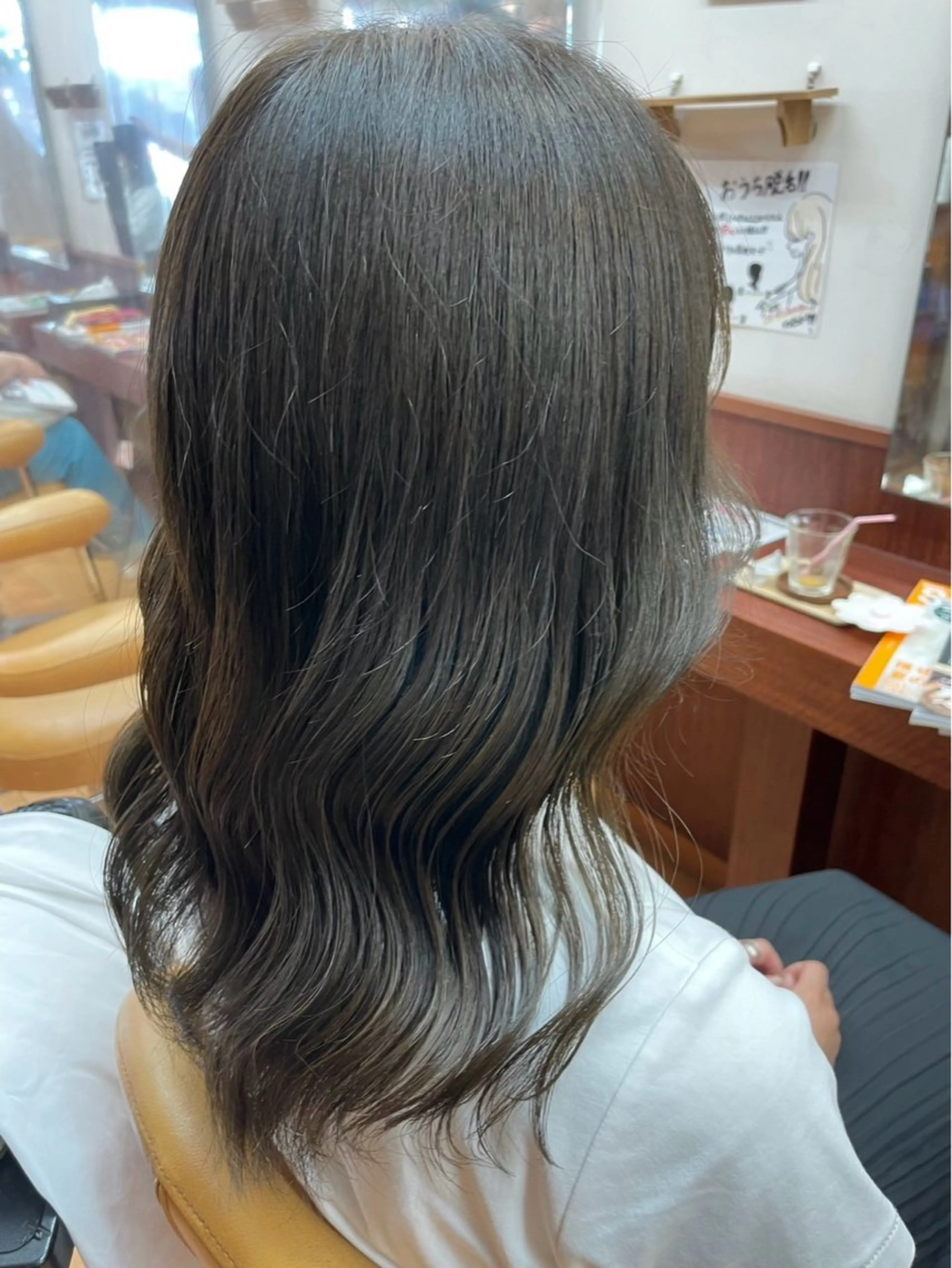セミロング カラー 🌈派手ハイトーン 🌈平山のヘアスタイル