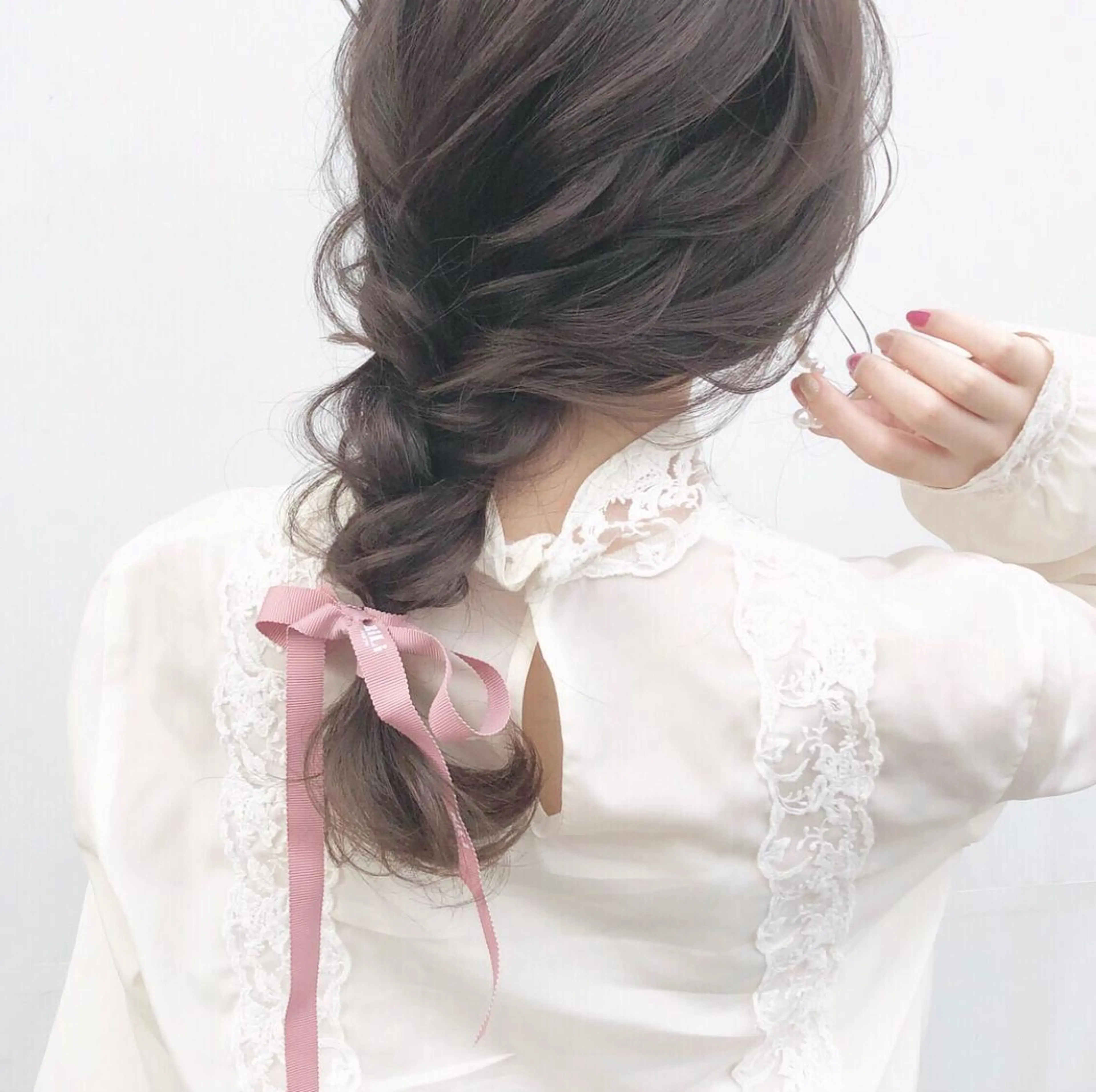 セミロング カラー ヘアアレンジ autre所属・大久保 ひでなりのヘアスタイル