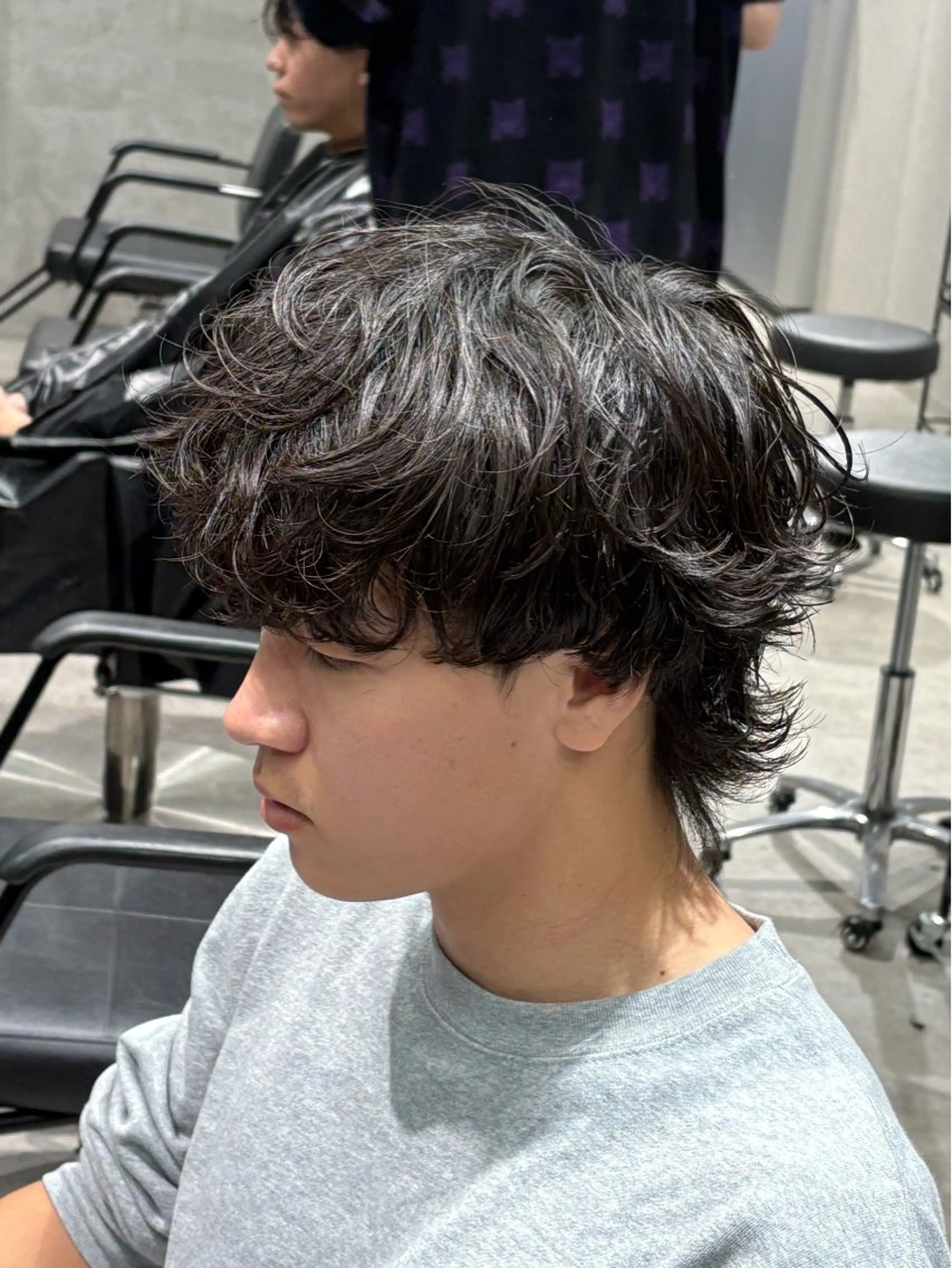 ショート カラー パーマ メンズ カット パーマ 【シャドウパーマ センターパート】義心のヘアスタイル