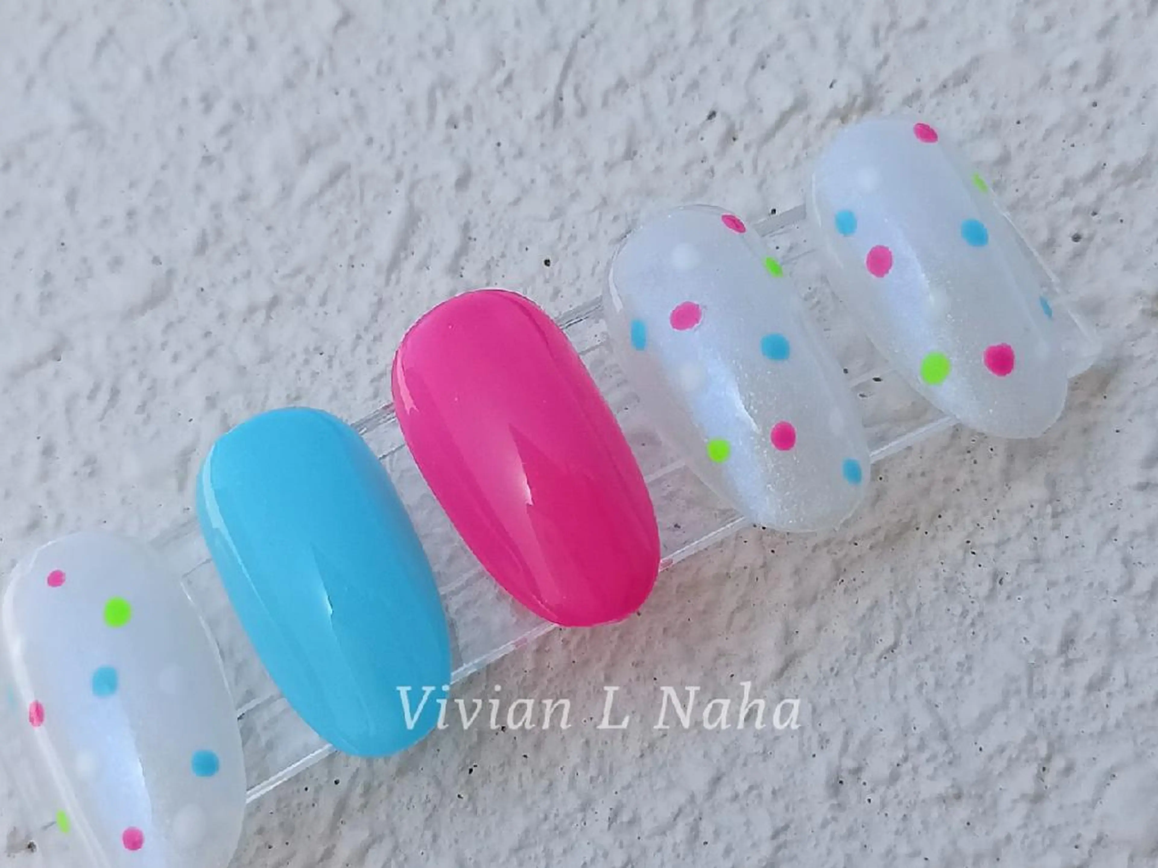 ネイル Vivian L NahaCecileのネイルデザイン