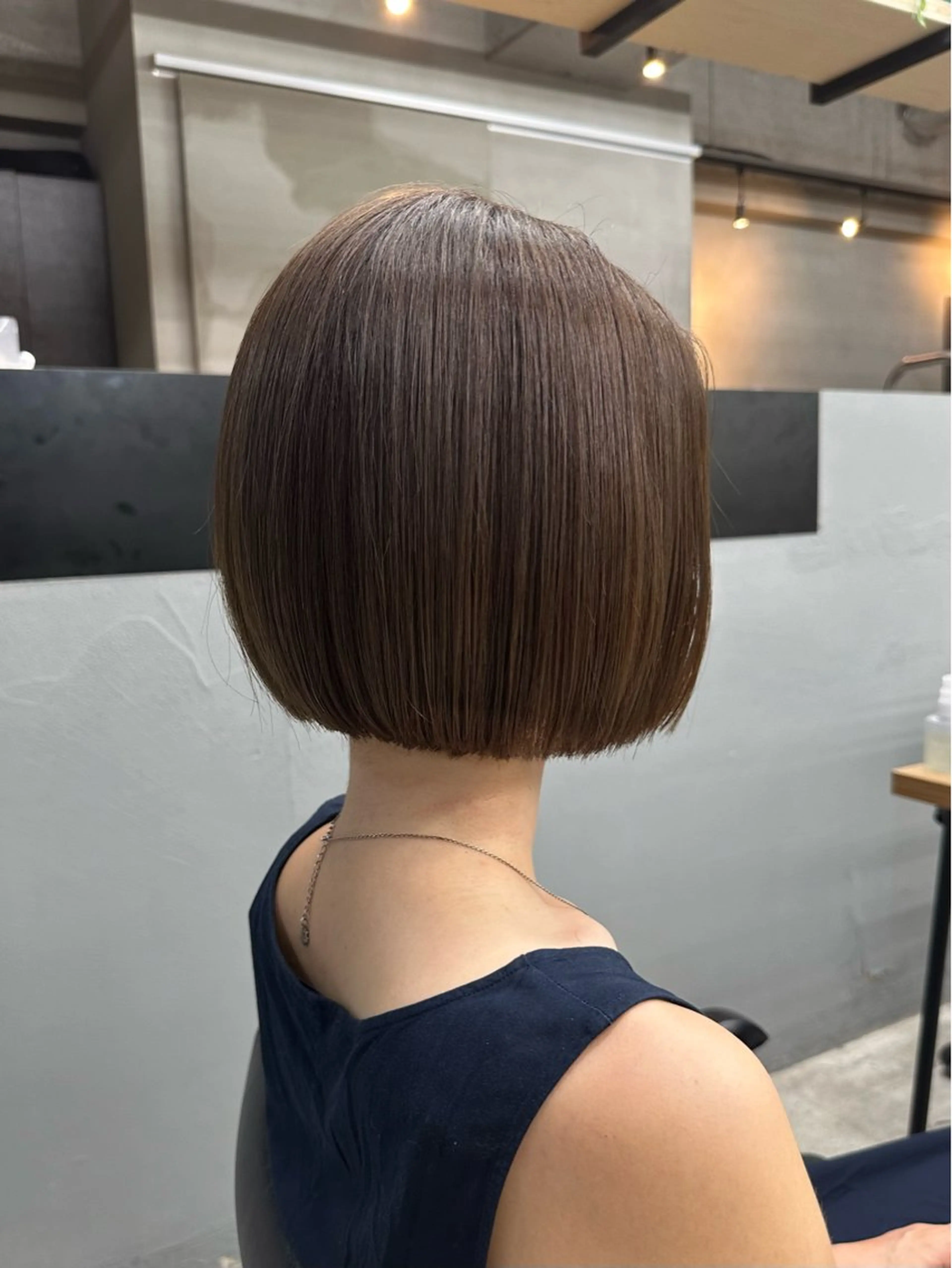 ミディアム カット ヘアカラー 切りっぱなしボブ/ 小顔ボブNANAのヘアスタイル