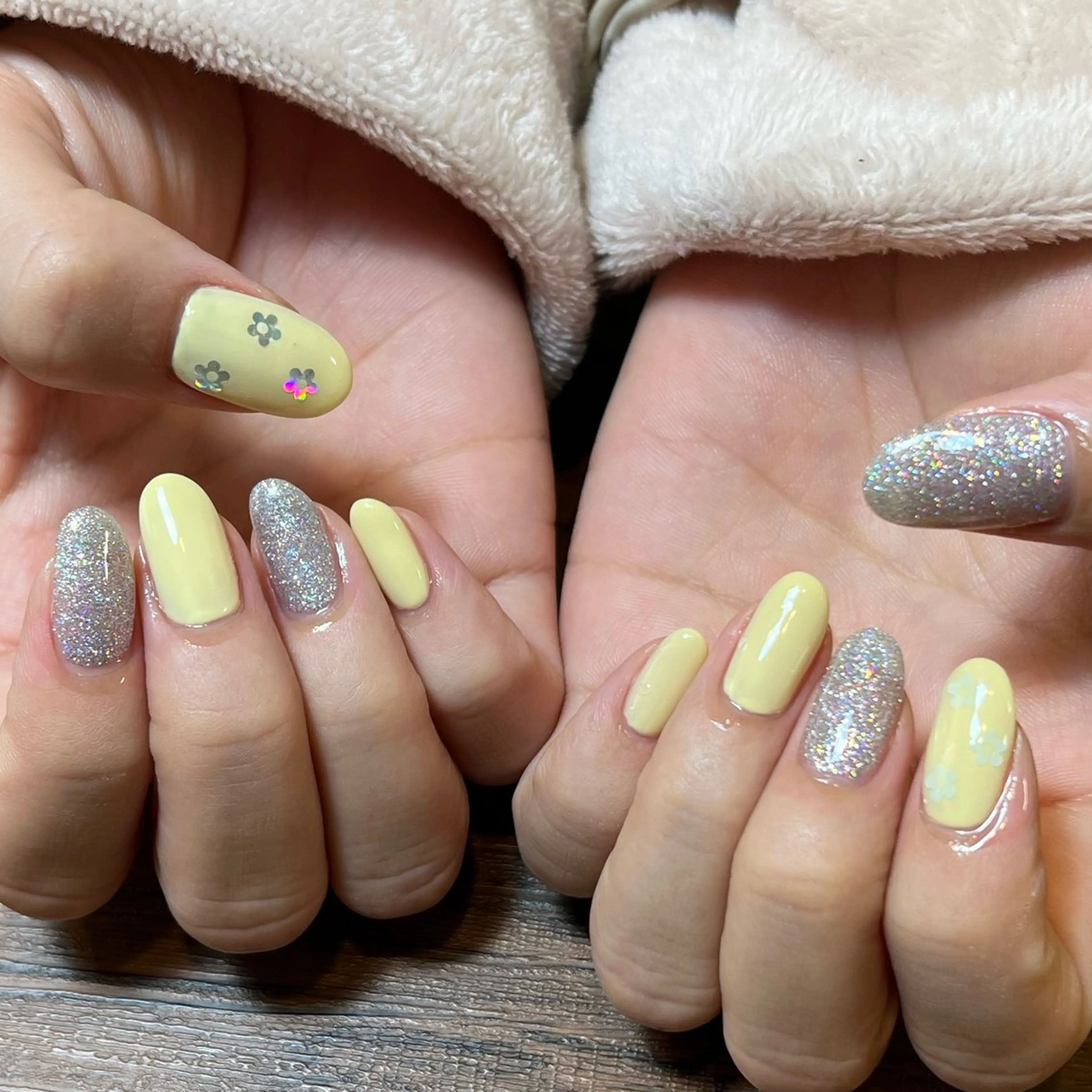ネイル HENRIETTA NAILSALONのネイルデザイン