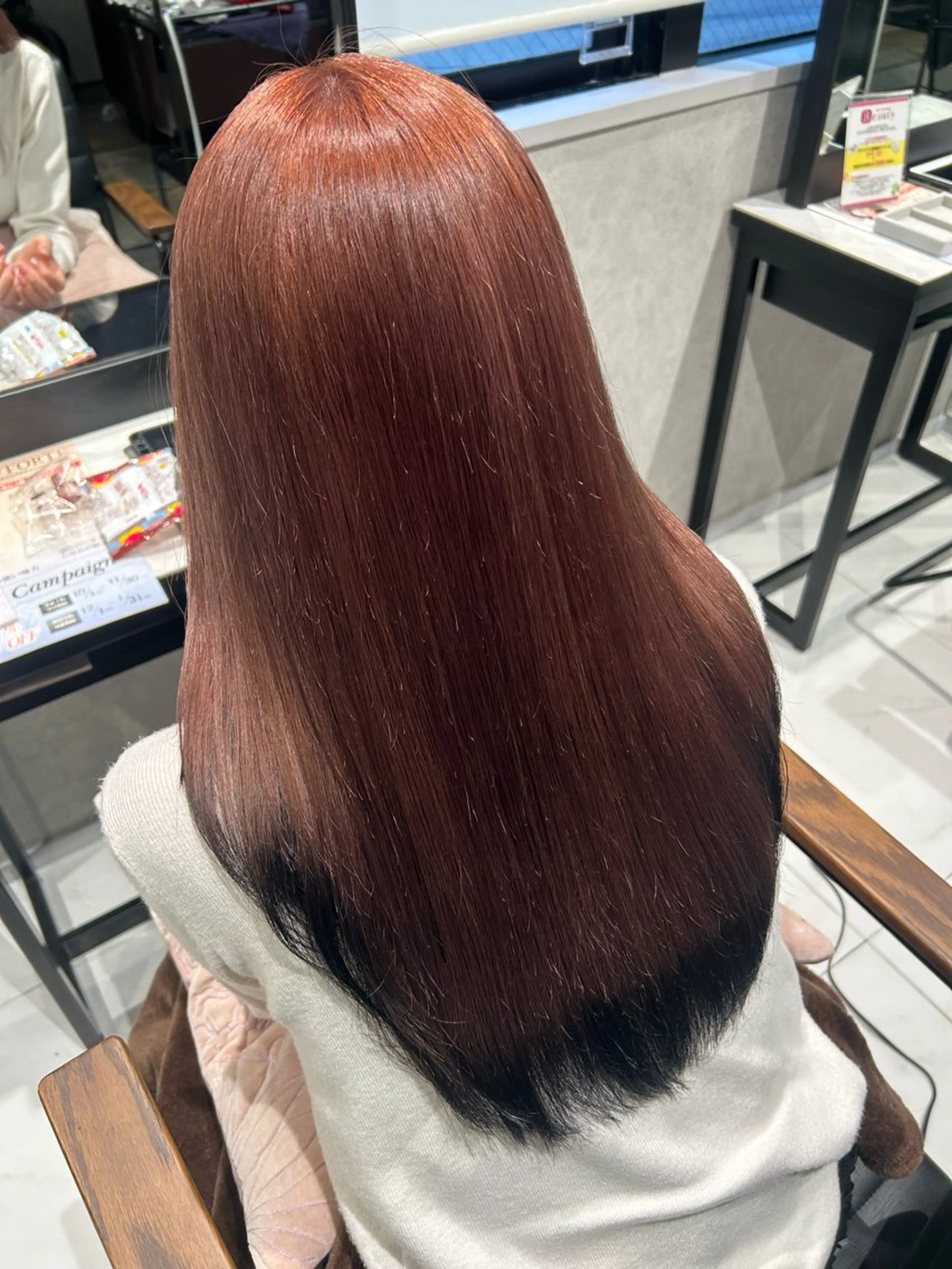 カラー デザインカラー ヘアカラー トリートメント 透明感カラー🩵 束感まつげ🪼海月のマツエク・マツパデザイン