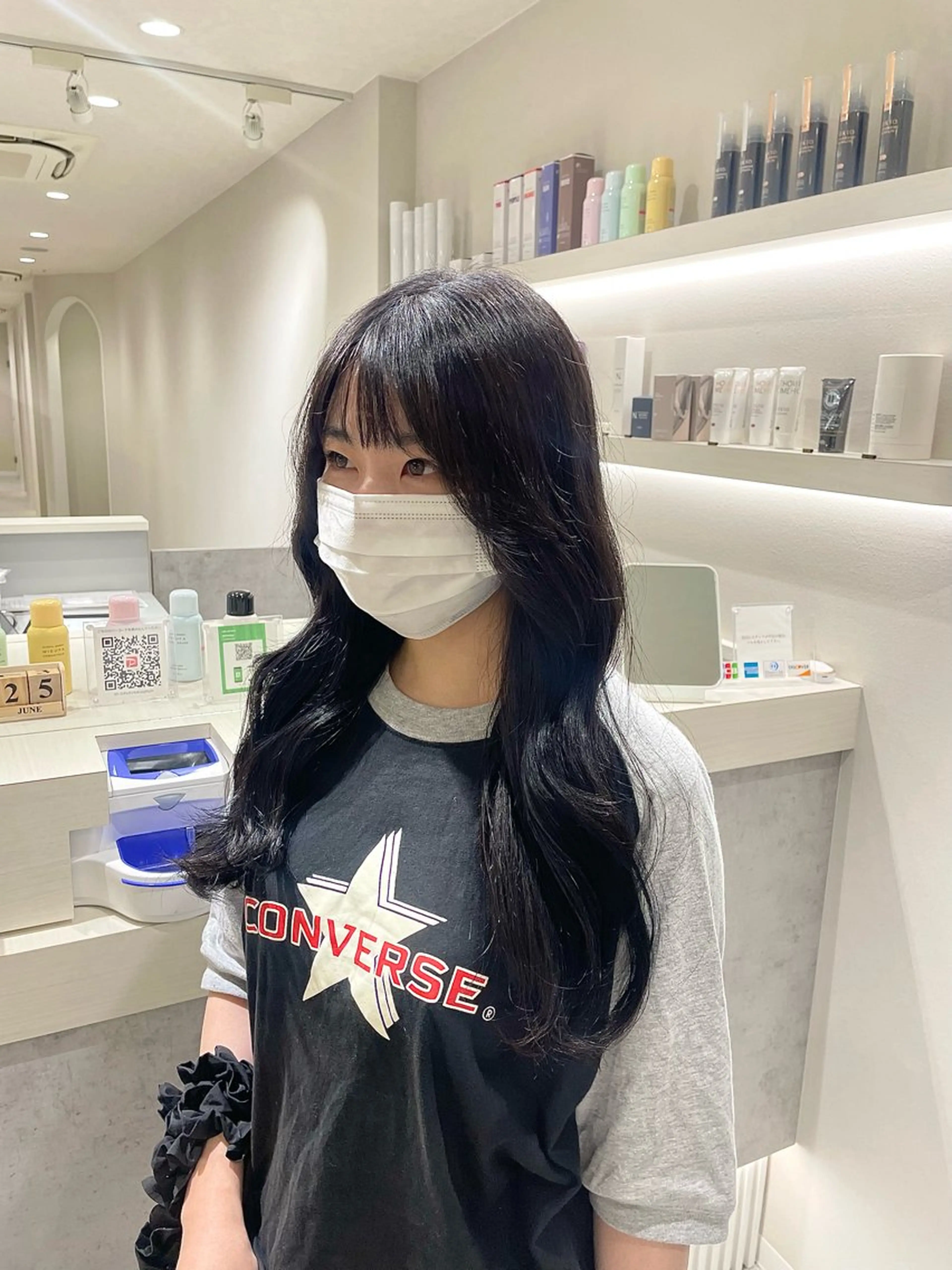 ロング カラー 黒髪 ブリーチ ブルーカラー ブルーブラック 透明感カラー 🩰ニシムラヒカリ 半個室salon♡*のヘアスタイル