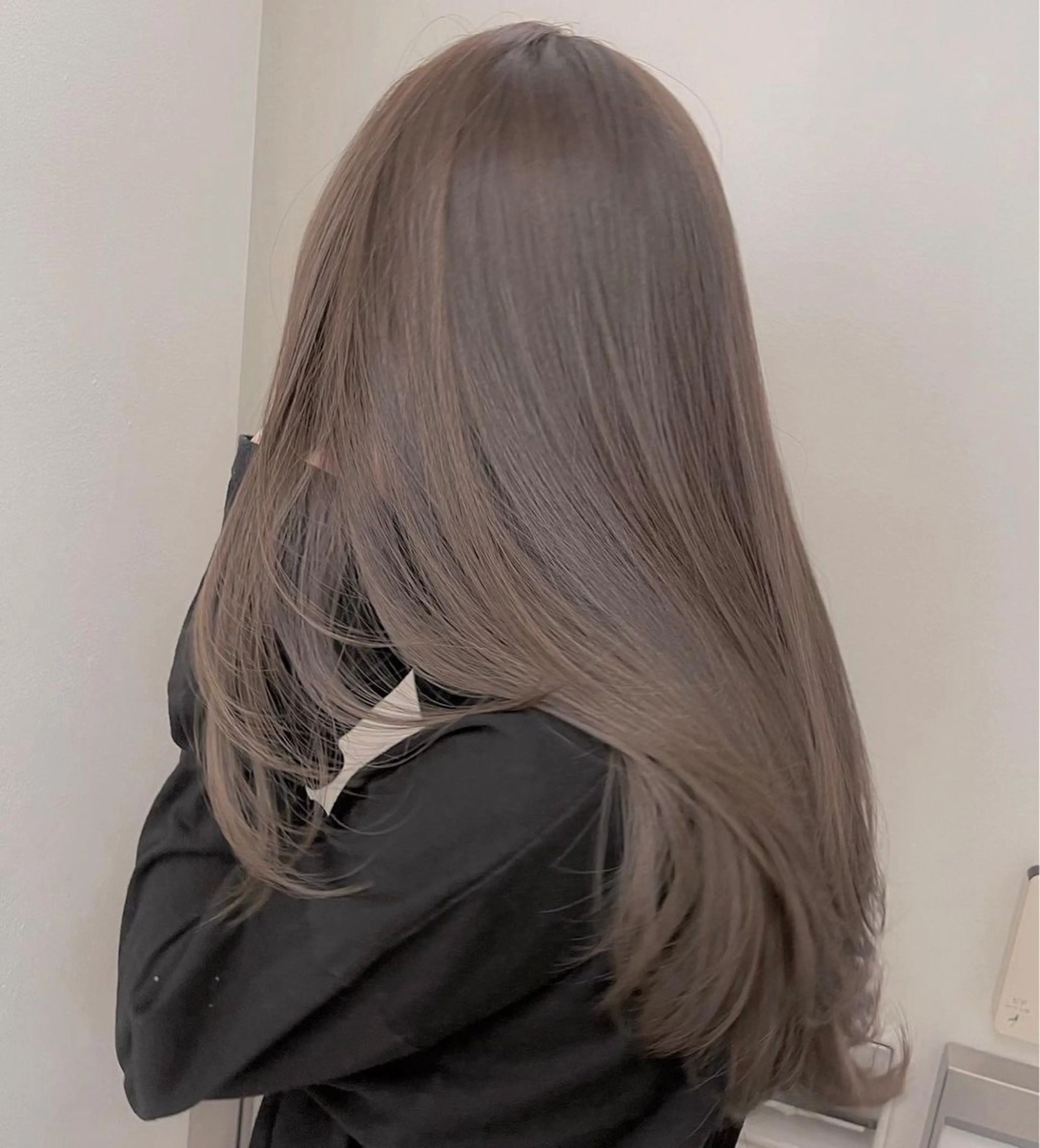 ご新規様限定❣️【ダメージレス✖︎透明感】イルミナカラー➕潤いトリートメント🥀🧡の写真