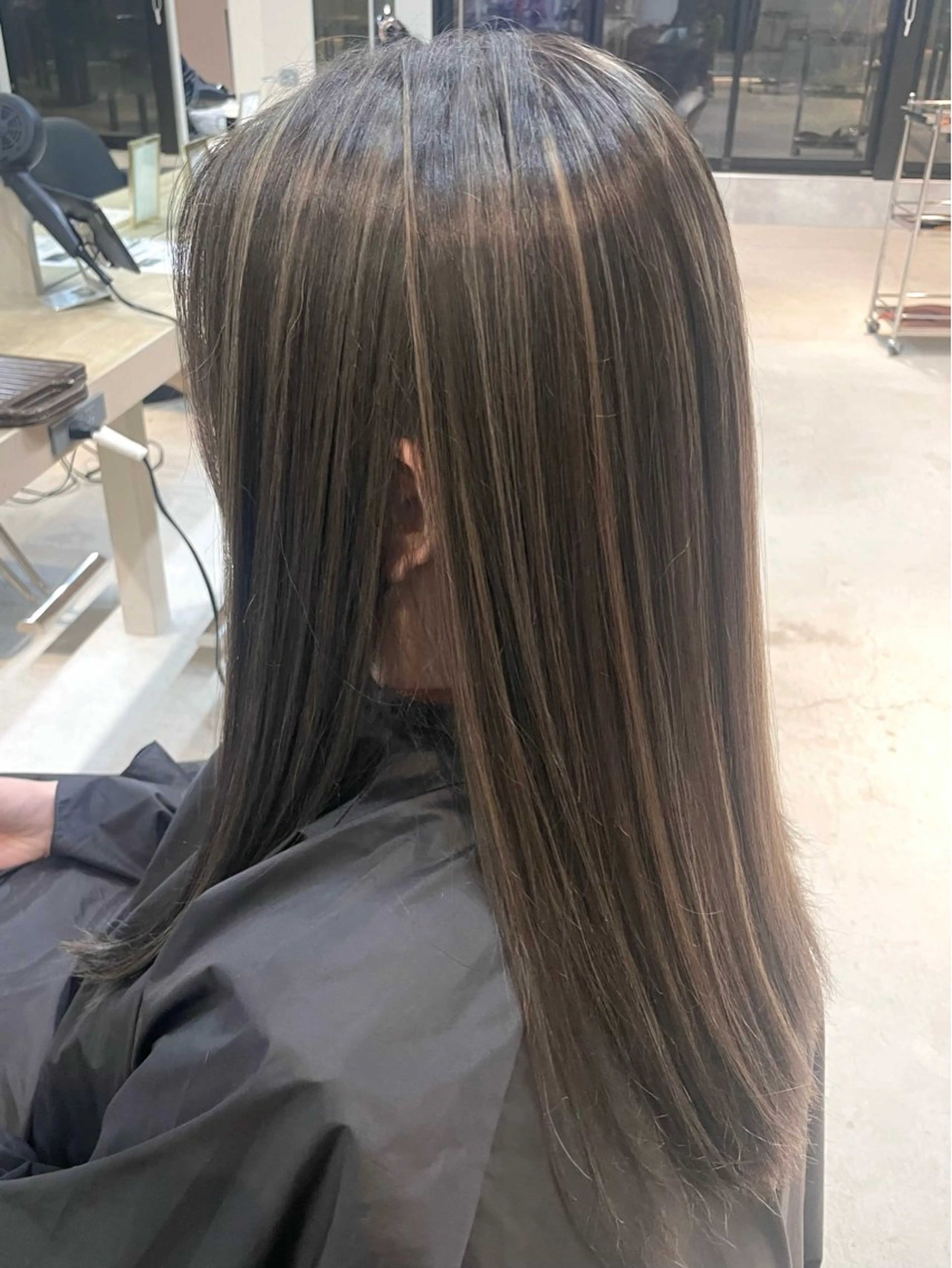 ロング カラー ハイライトカラー ハイライト ヘアカラー トリートメント LUDIQUE【ルディック】所属・AKI ✄のヘアスタイル