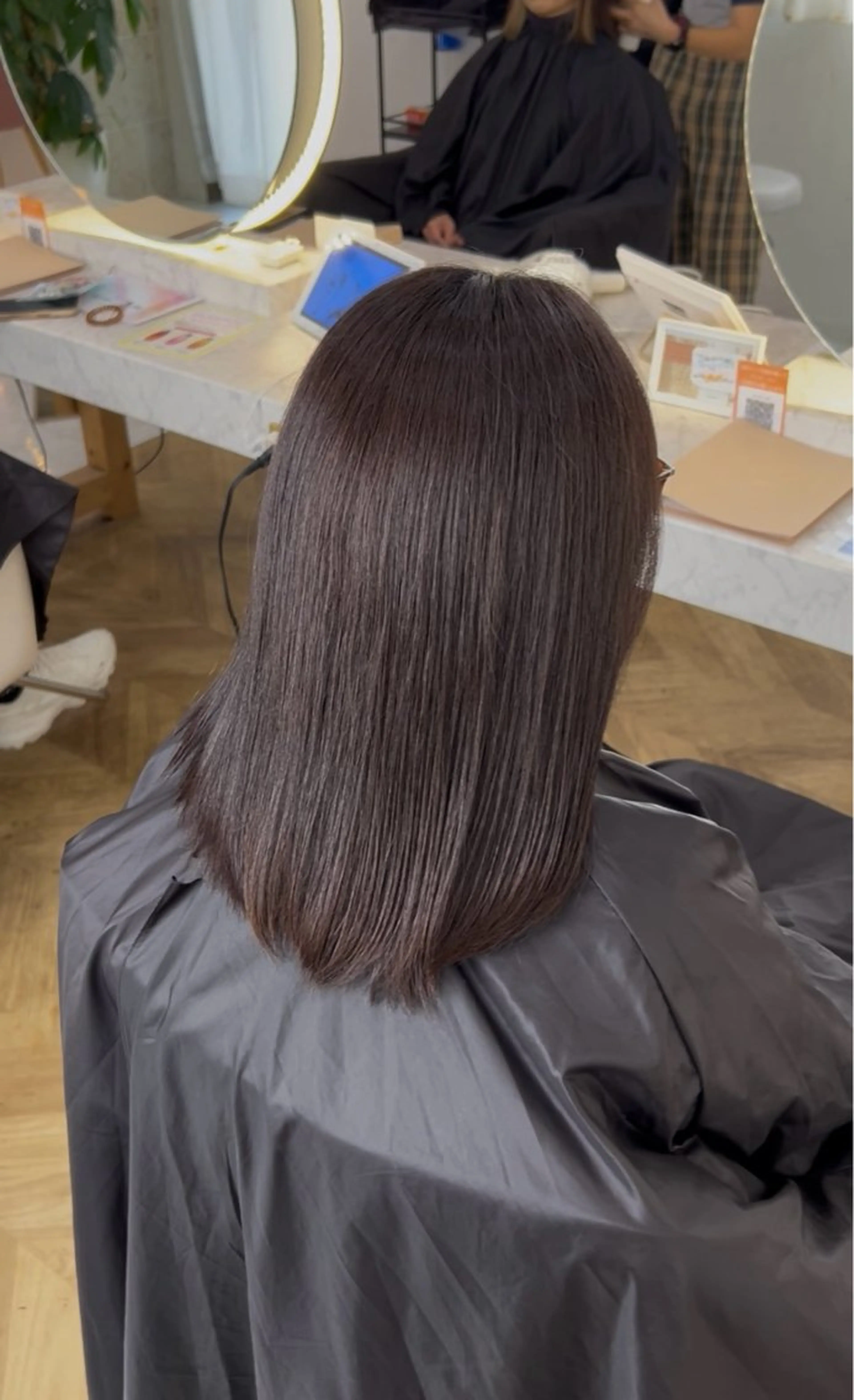 ミディアム ヘアカラー トリートメント 飯嶋 萌のヘアスタイル