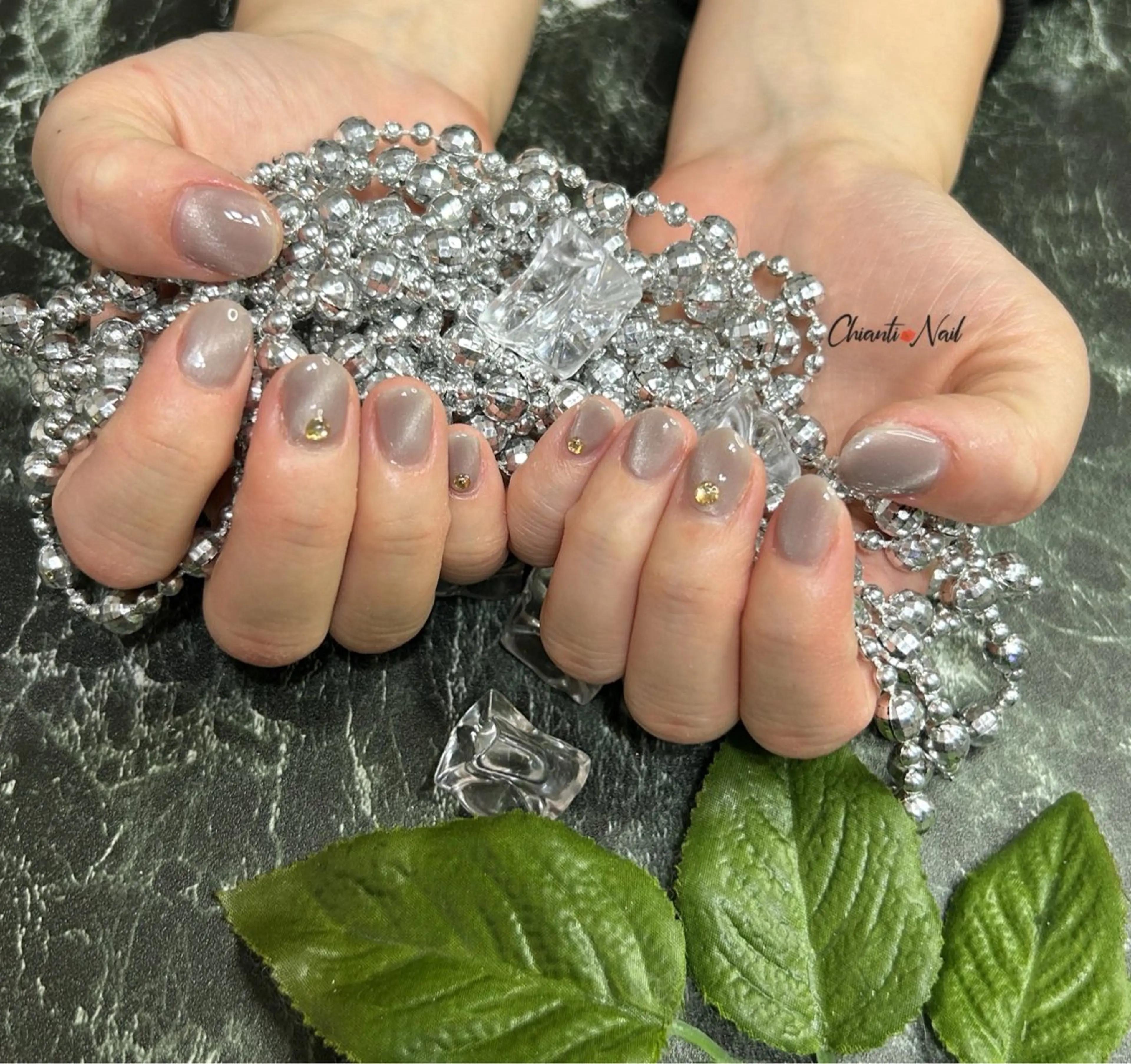 ネイル マグネットネイル オフィスネイル Chianti Nailのネイルデザイン