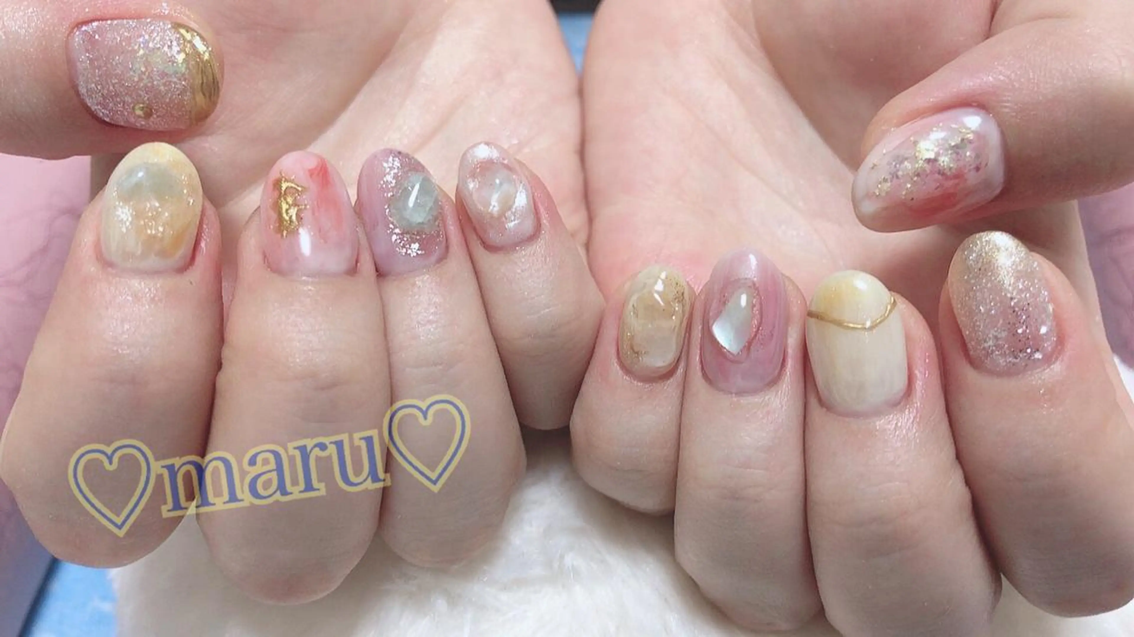 ネイル ハンドネイル フットネイル まるみ♡8/25- 31お休み🙇‍♀️のネイルデザイン