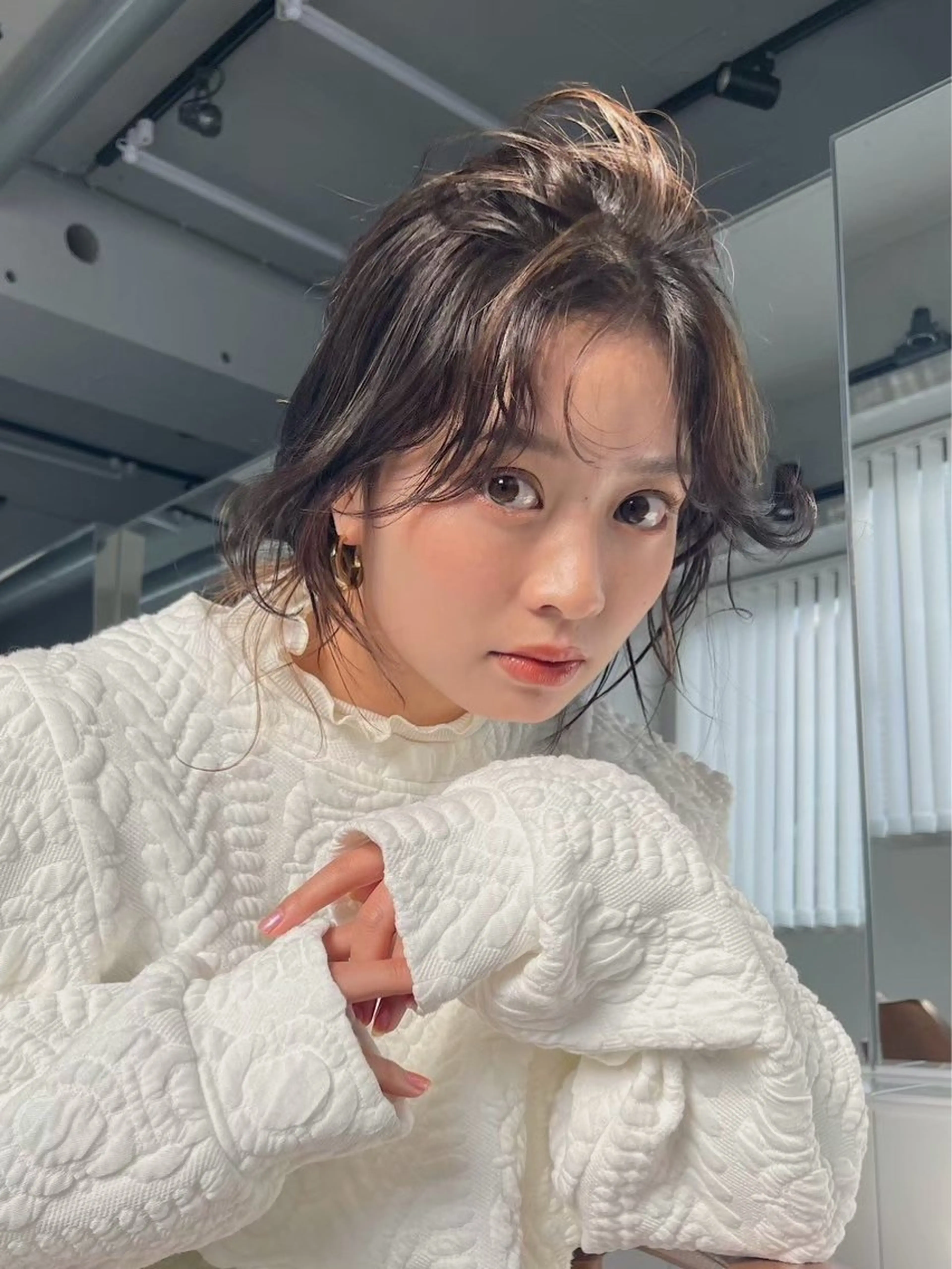 セミロング EACH(いーち)所属・ショート/レイヤー /顔周り小田大樹のヘアスタイル